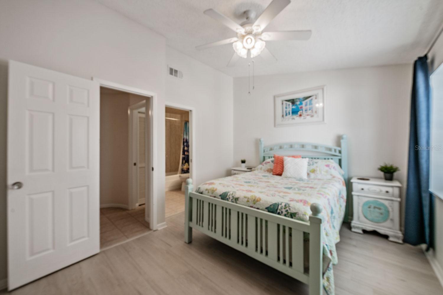 17960 GULF BLVD #121, REDINGTON SHORES, FL, 33708