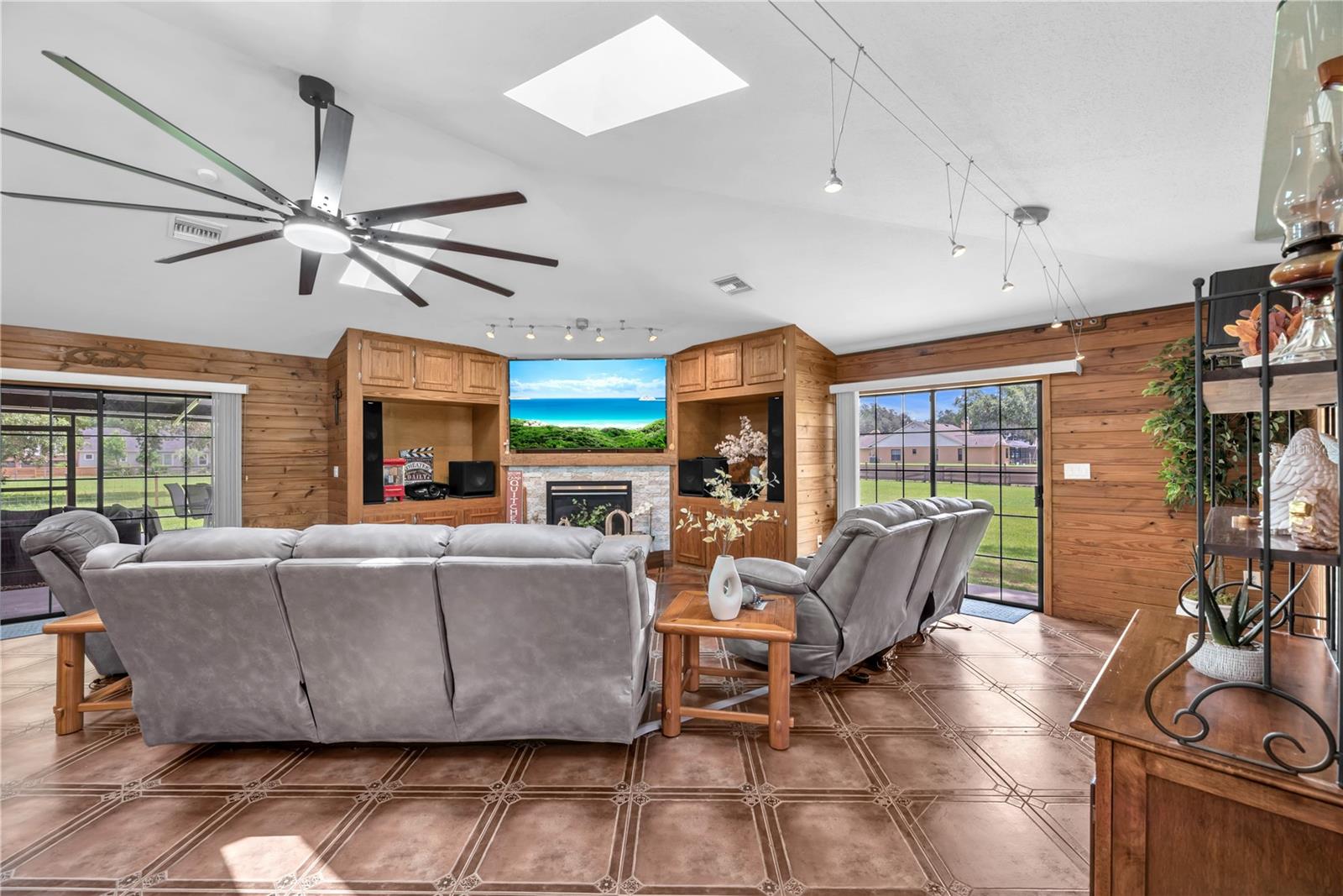 1308 WILLIAMS RD, PLANT CITY, FL, 33565