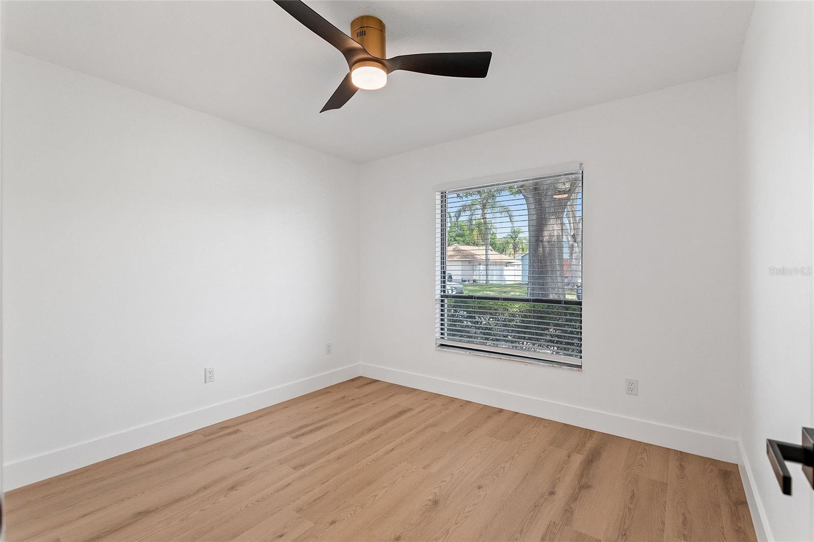 5104 GARDEN VALE AVE, TAMPA, FL, 33624