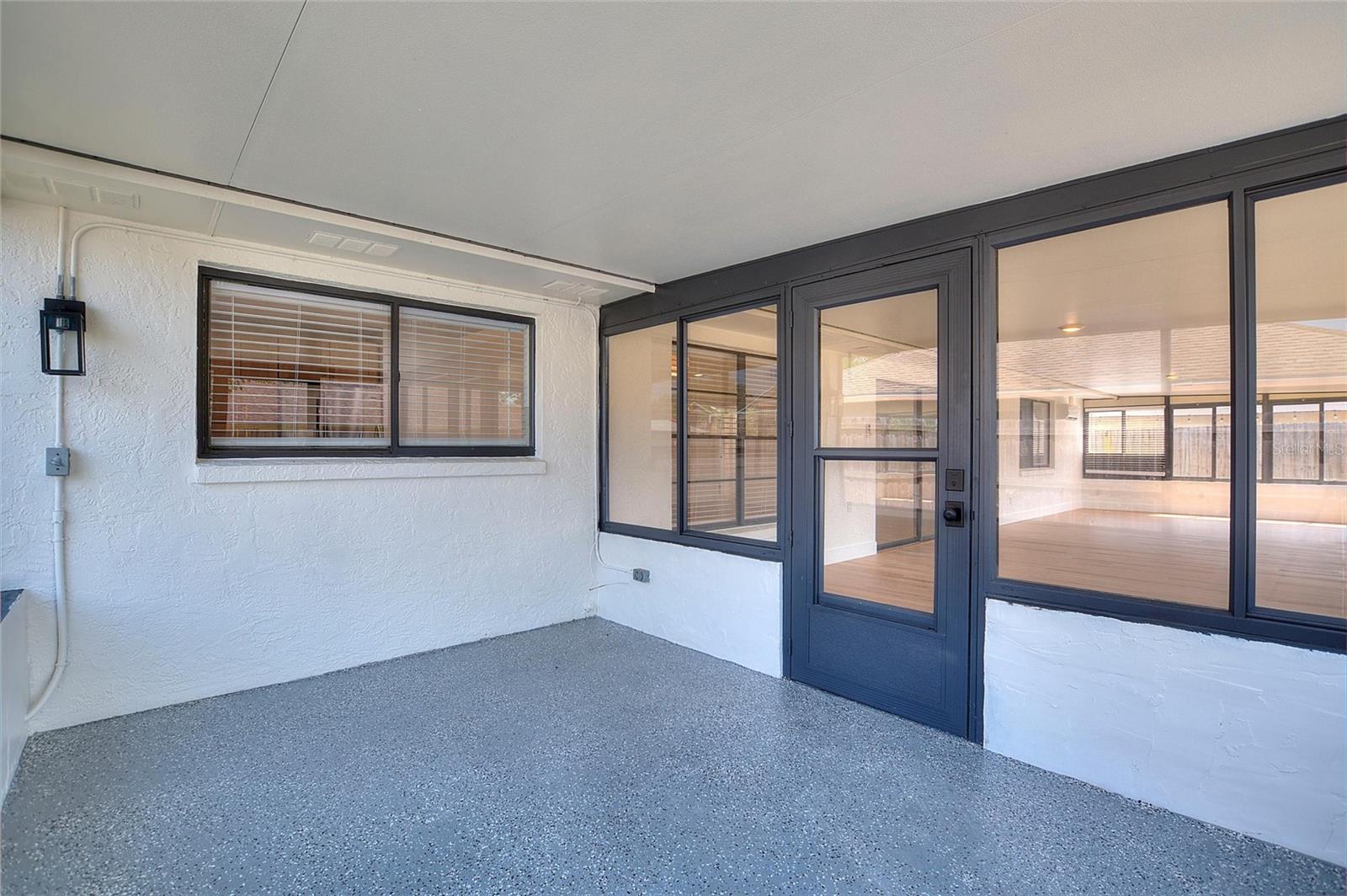 5104 GARDEN VALE AVE, TAMPA, FL, 33624