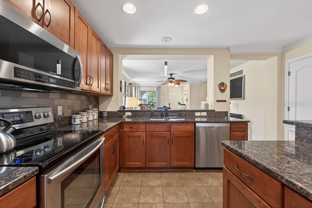 2556 SEA WIND WAY, CLEARWATER, FL, 33763