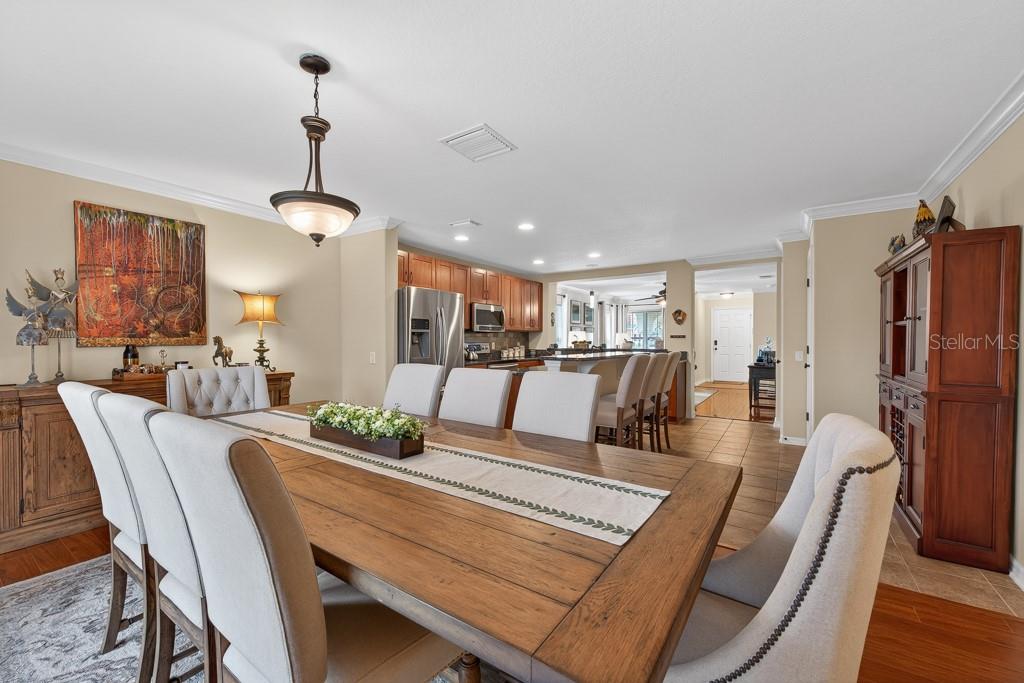 2556 SEA WIND WAY, CLEARWATER, FL, 33763