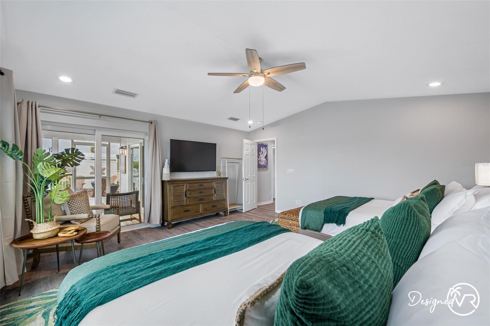 4545 HARBOR HILLS DR, LARGO, FL, 33770