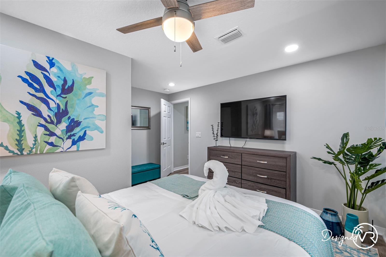 4545 HARBOR HILLS DR, LARGO, FL, 33770
