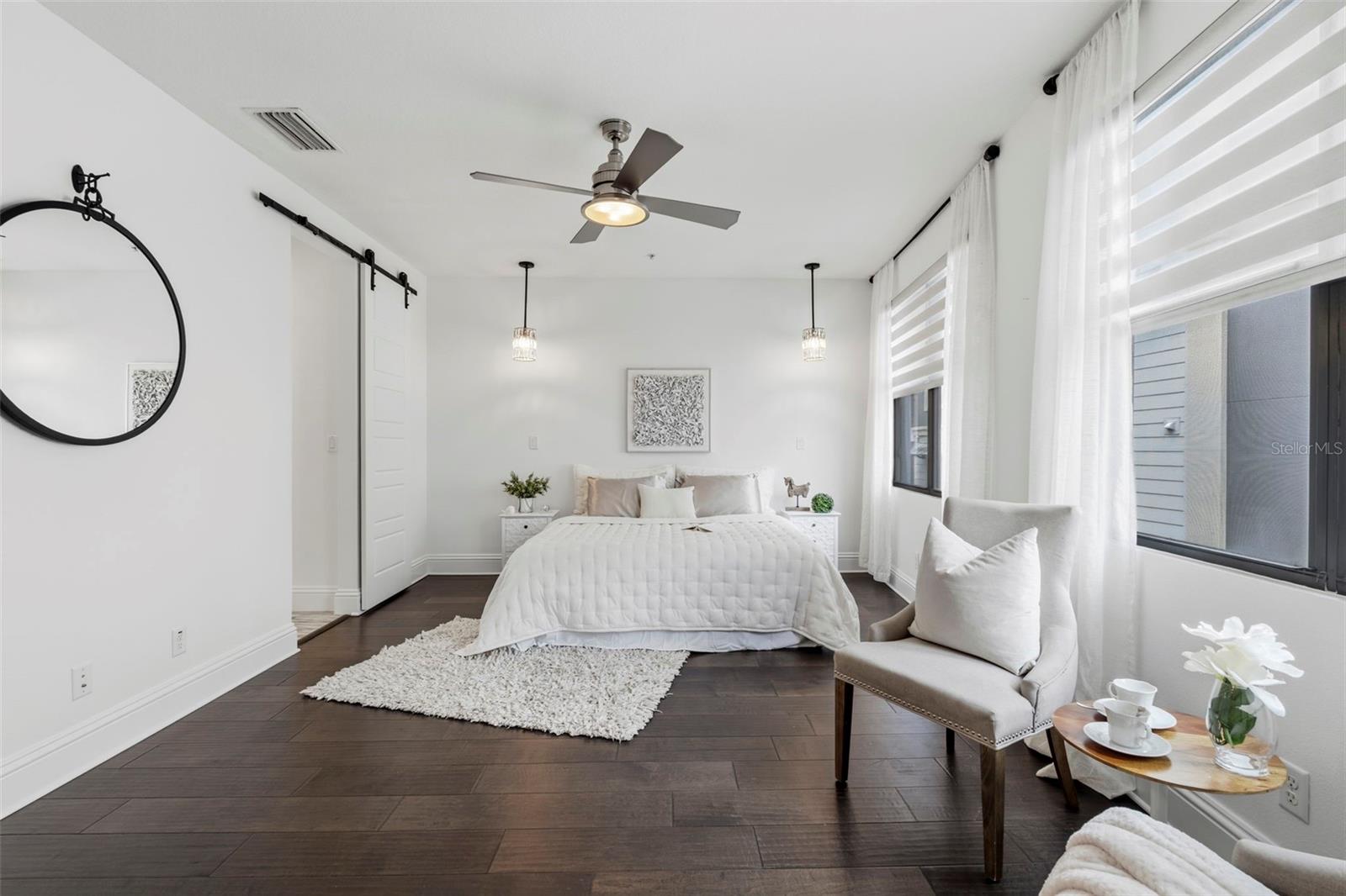 300 DELMAR TER S, ST PETERSBURG, FL, 33701