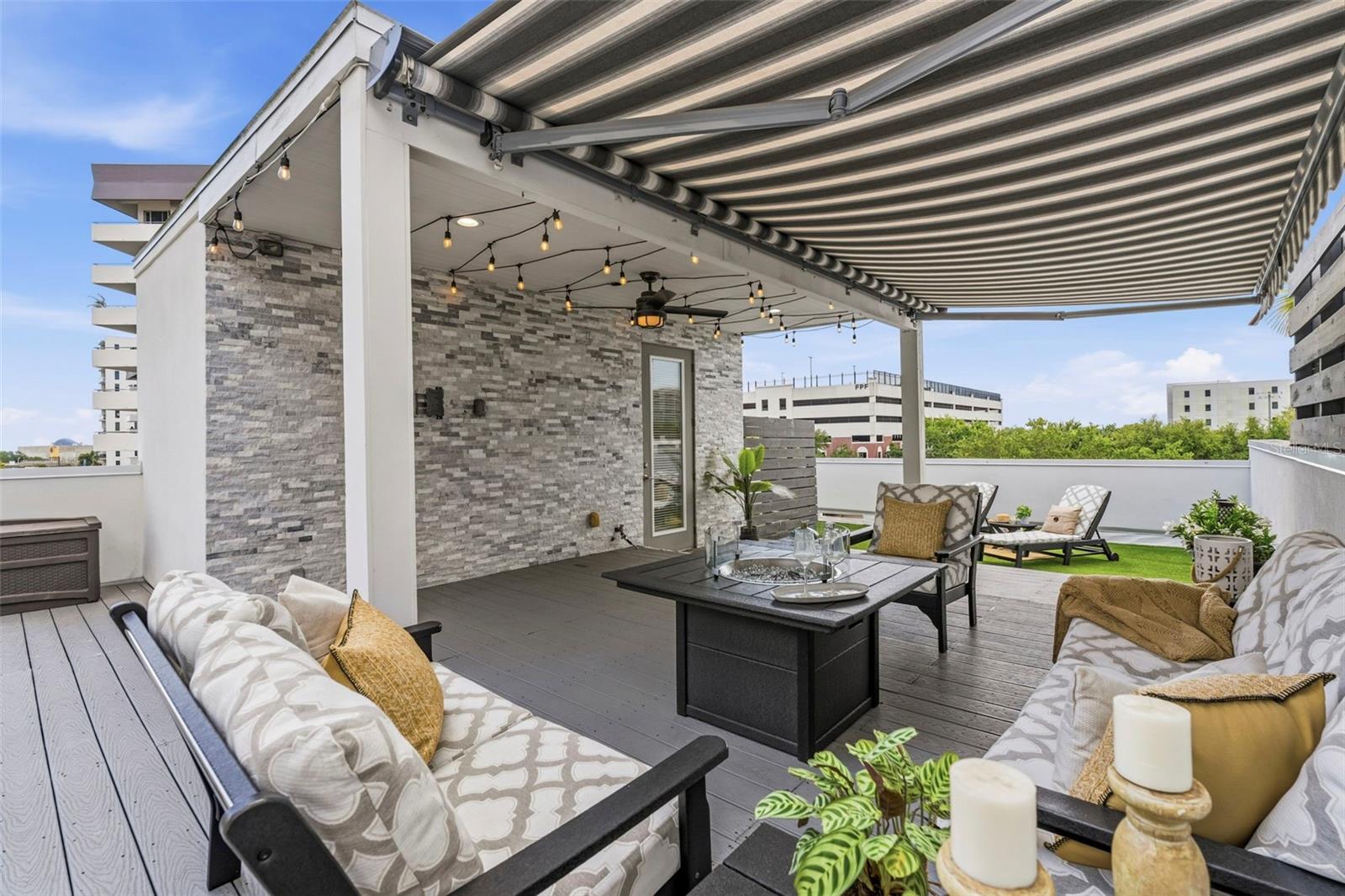 300 DELMAR TER S, ST PETERSBURG, FL, 33701