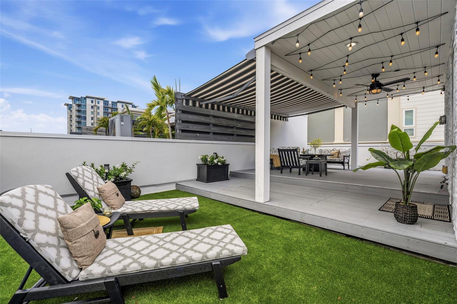 300 DELMAR TER S, ST PETERSBURG, FL, 33701