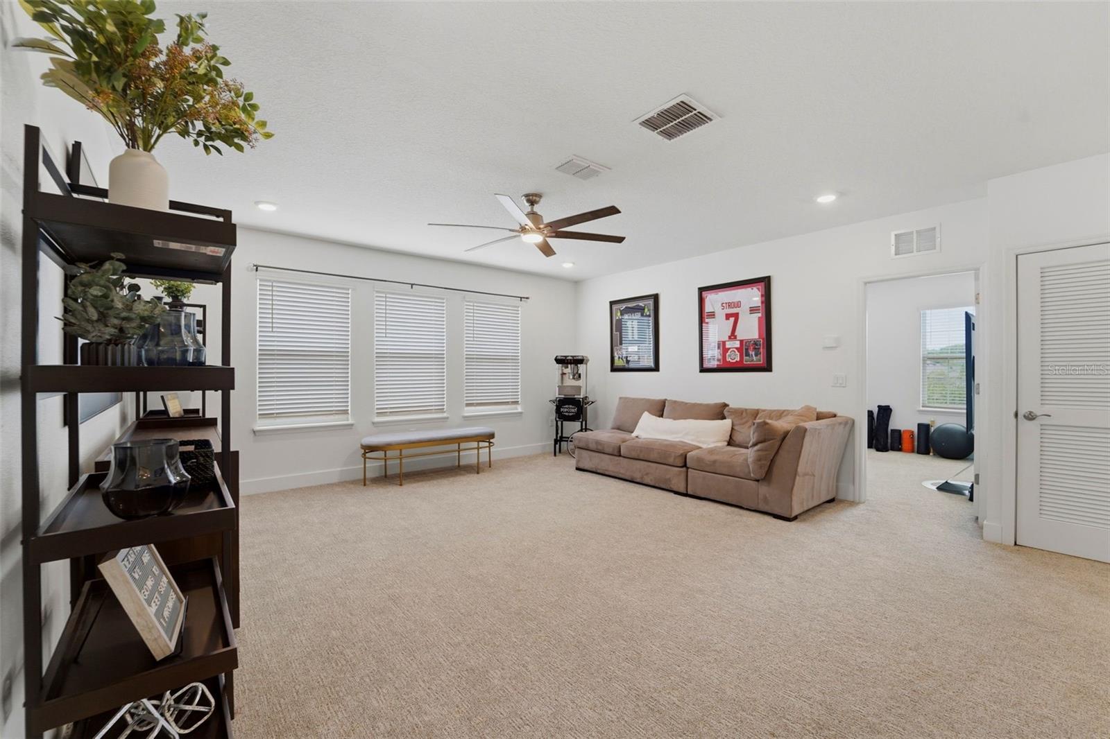 8020 PRAISE DR, TAMPA, FL, 33625