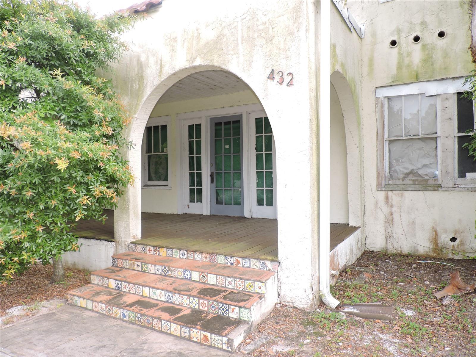 432 E BULLARD AVE, LAKE WALES, FL, 33853