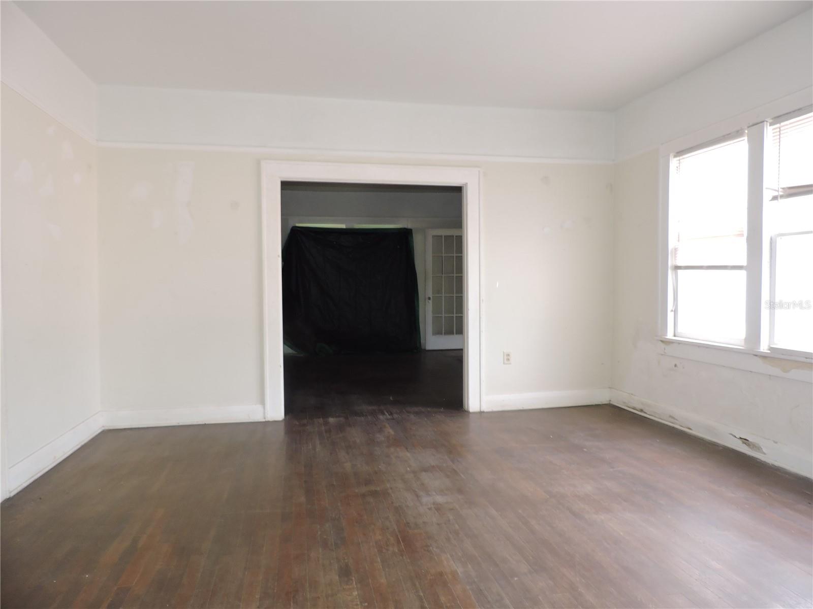 432 E BULLARD AVE, LAKE WALES, FL, 33853