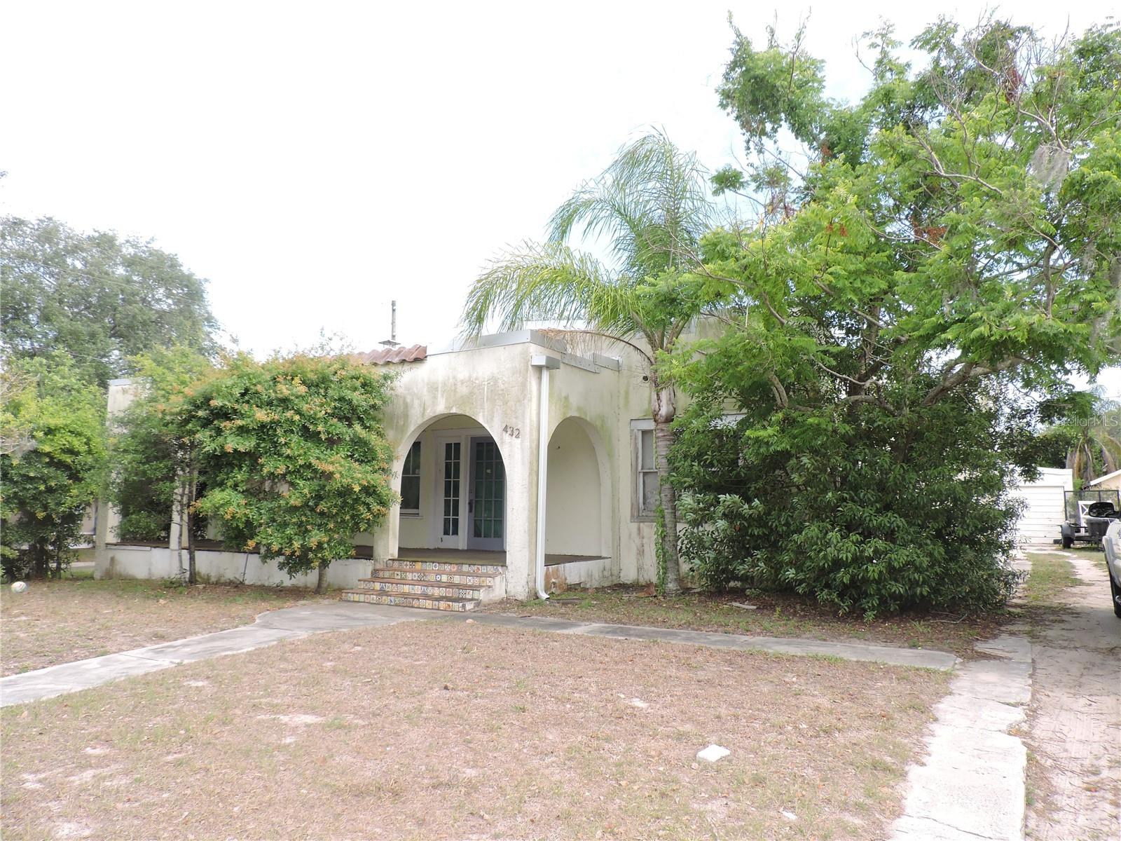 432 E BULLARD AVE, LAKE WALES, FL, 33853