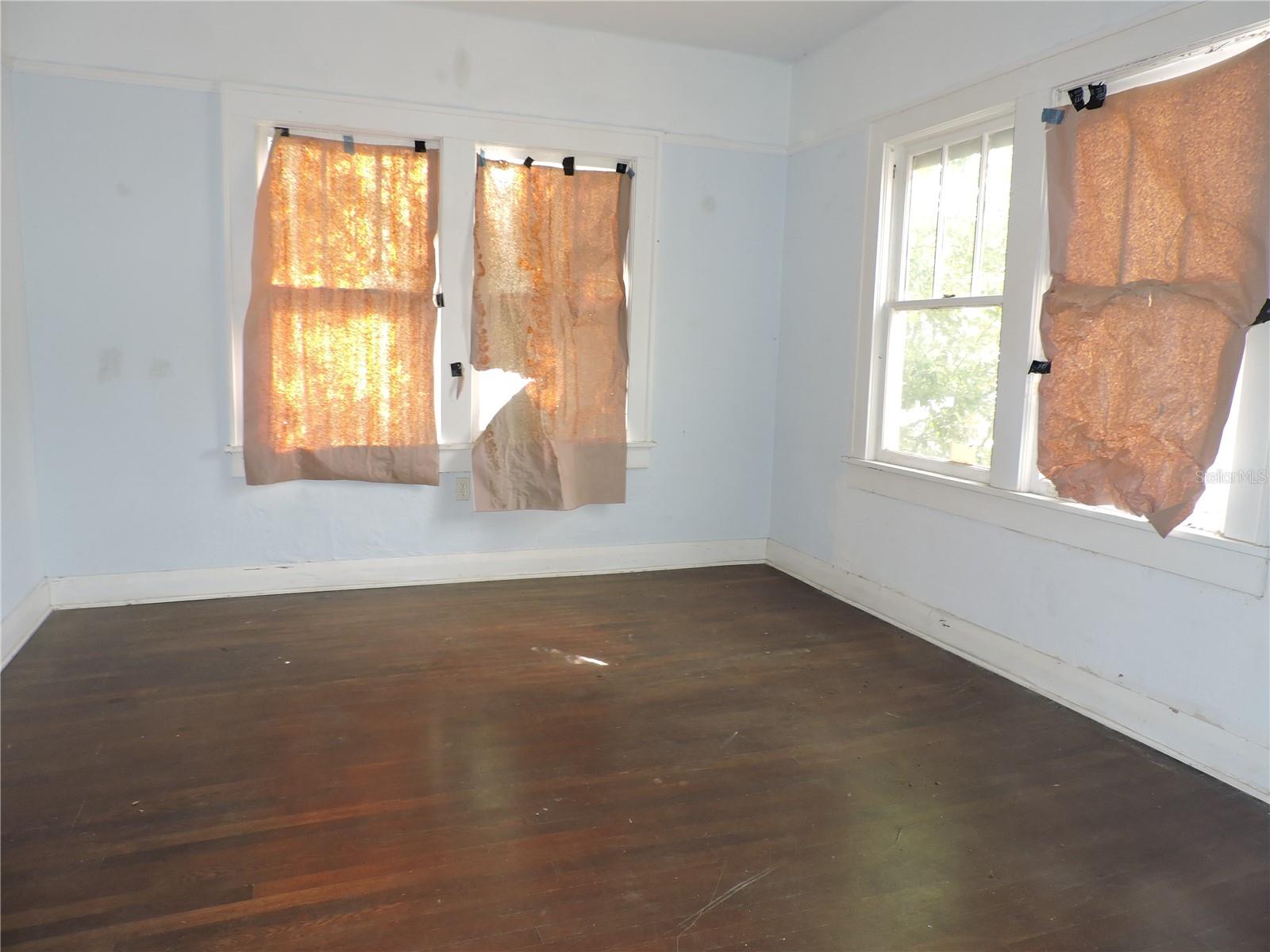 432 E BULLARD AVE, LAKE WALES, FL, 33853