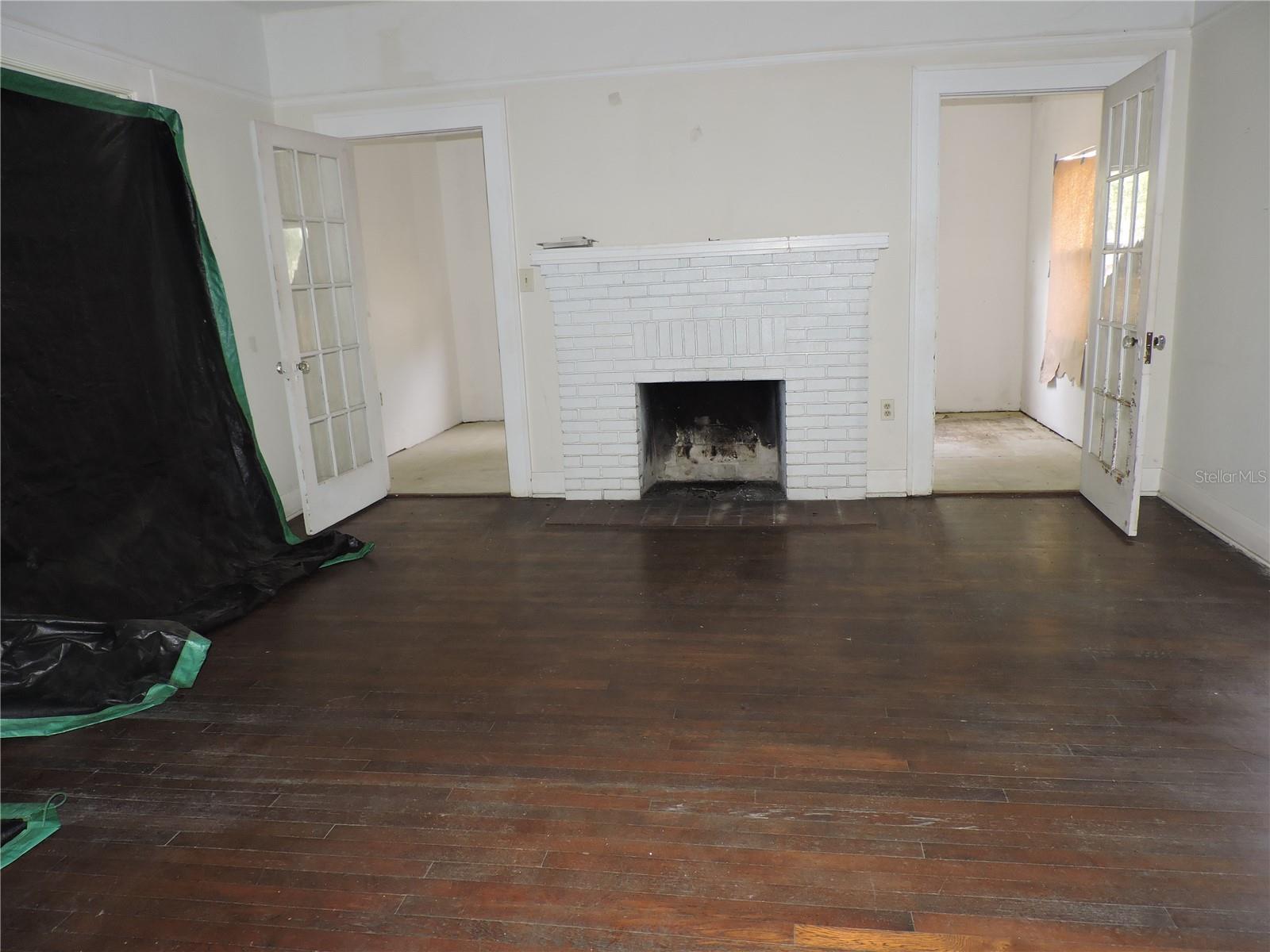 432 E BULLARD AVE, LAKE WALES, FL, 33853