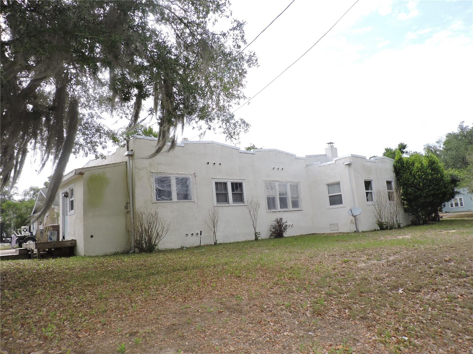 432 E BULLARD AVE, LAKE WALES, FL, 33853