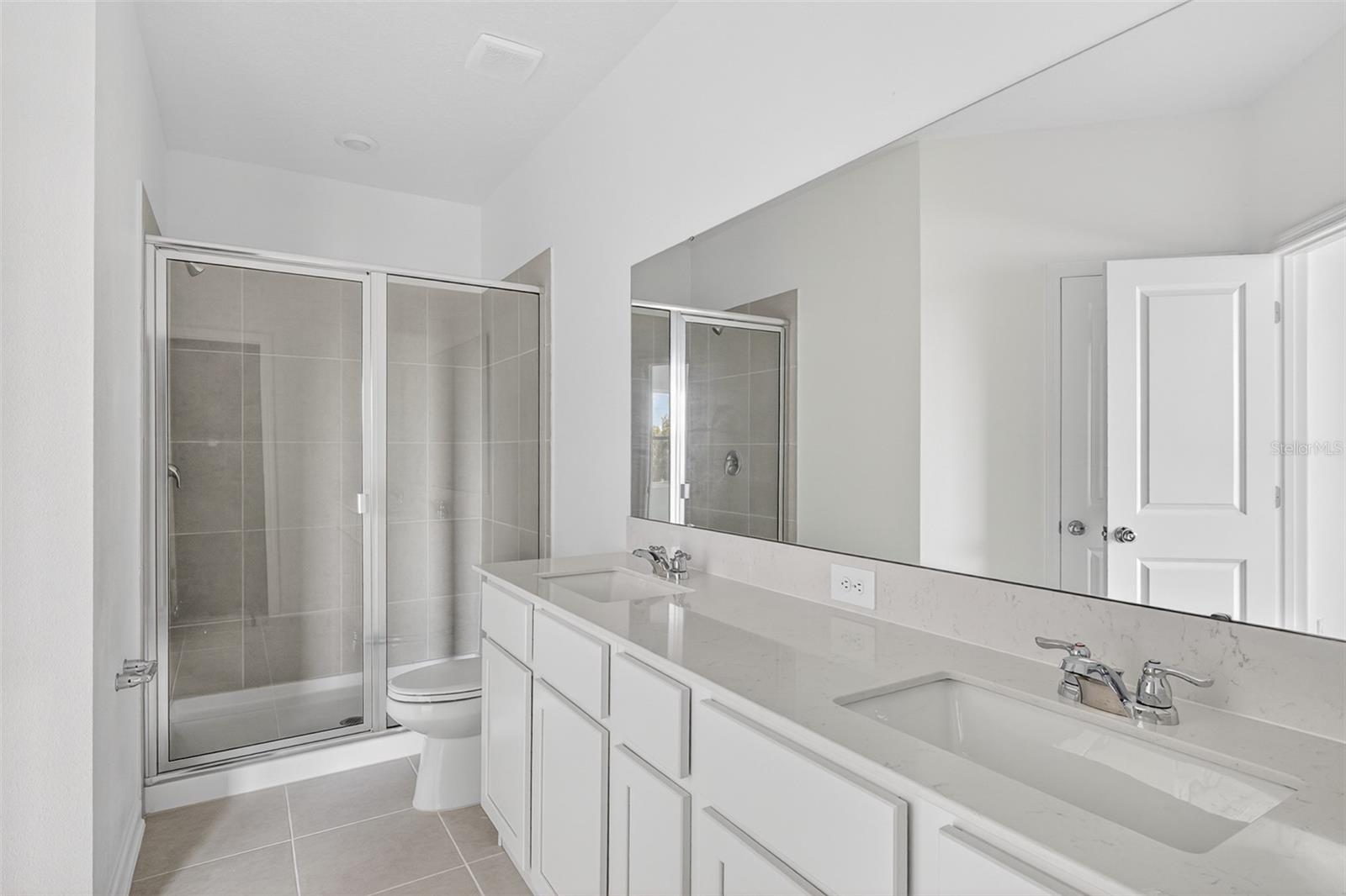 403 SOL VISTA DR, DUNDEE, FL, 33838
