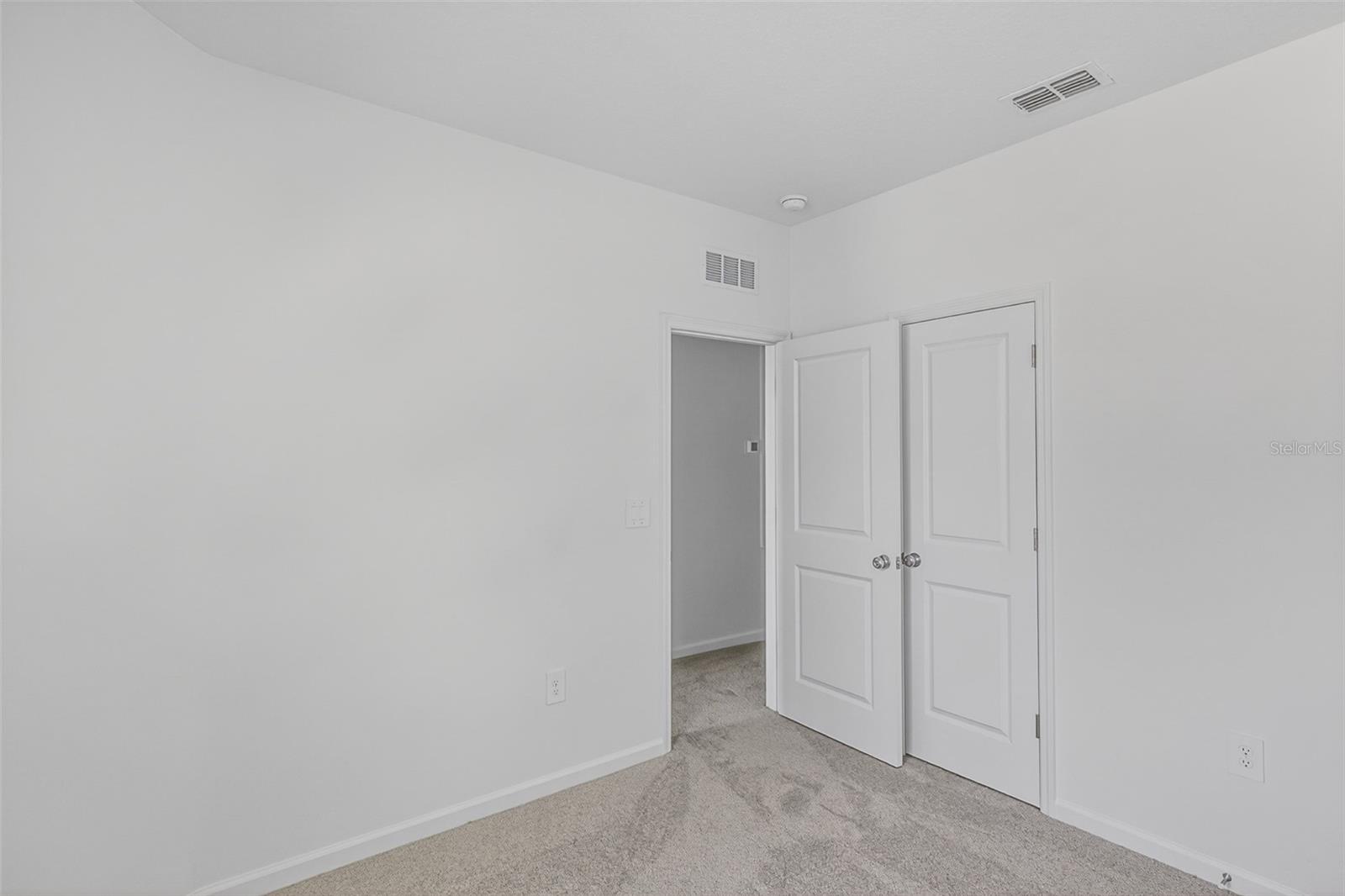 403 SOL VISTA DR, DUNDEE, FL, 33838