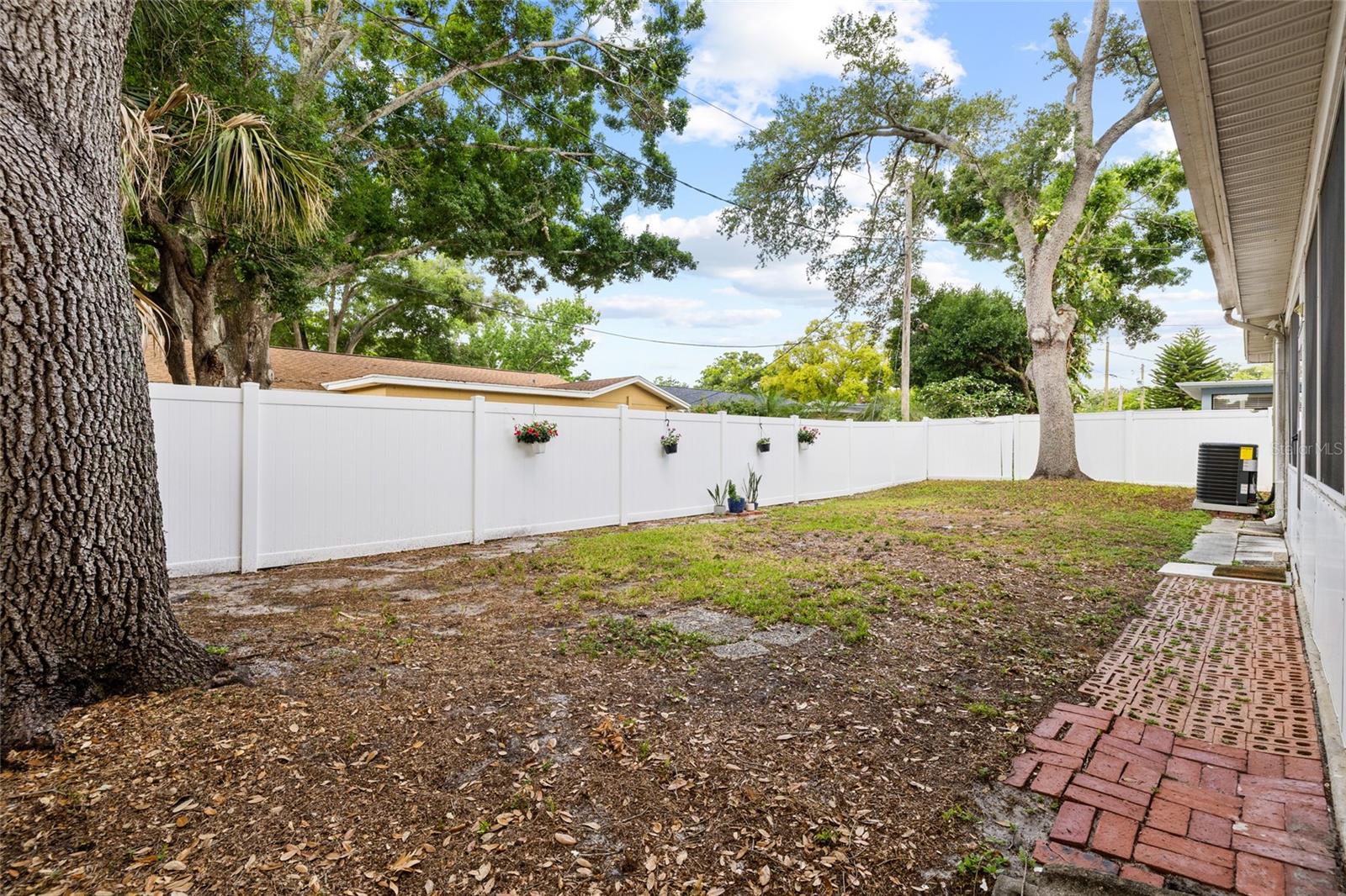 5820 99TH AVE N, PINELLAS PARK, FL, 33782