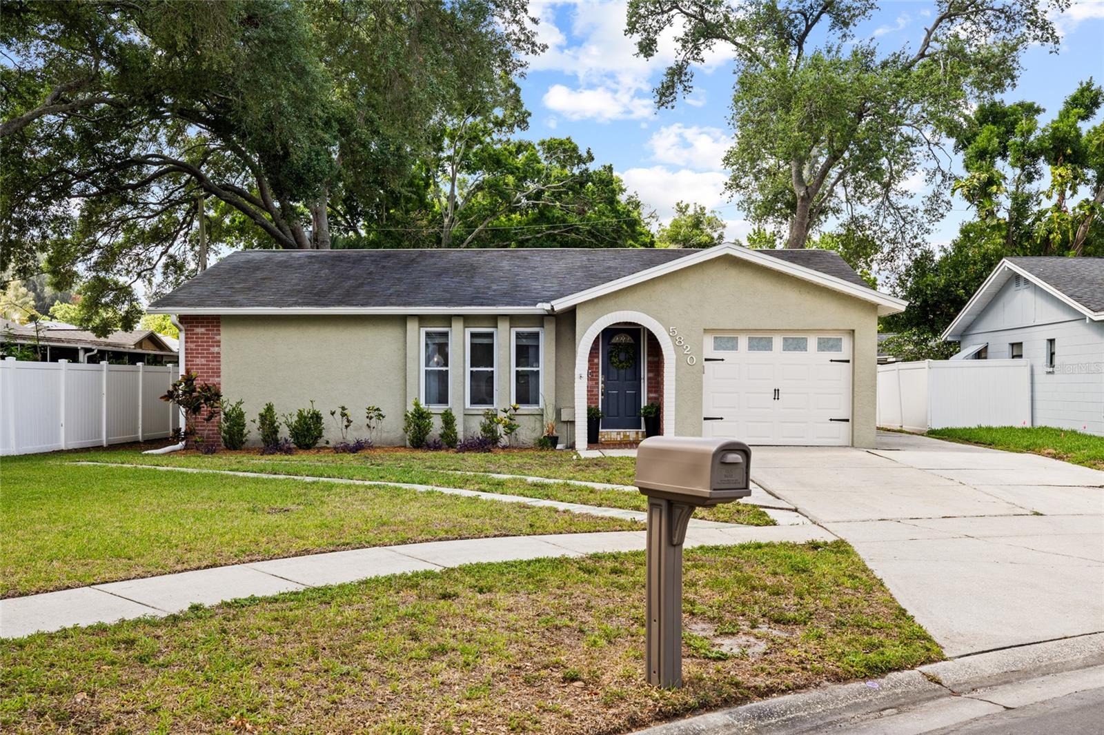 5820 99TH AVE N, PINELLAS PARK, FL, 33782