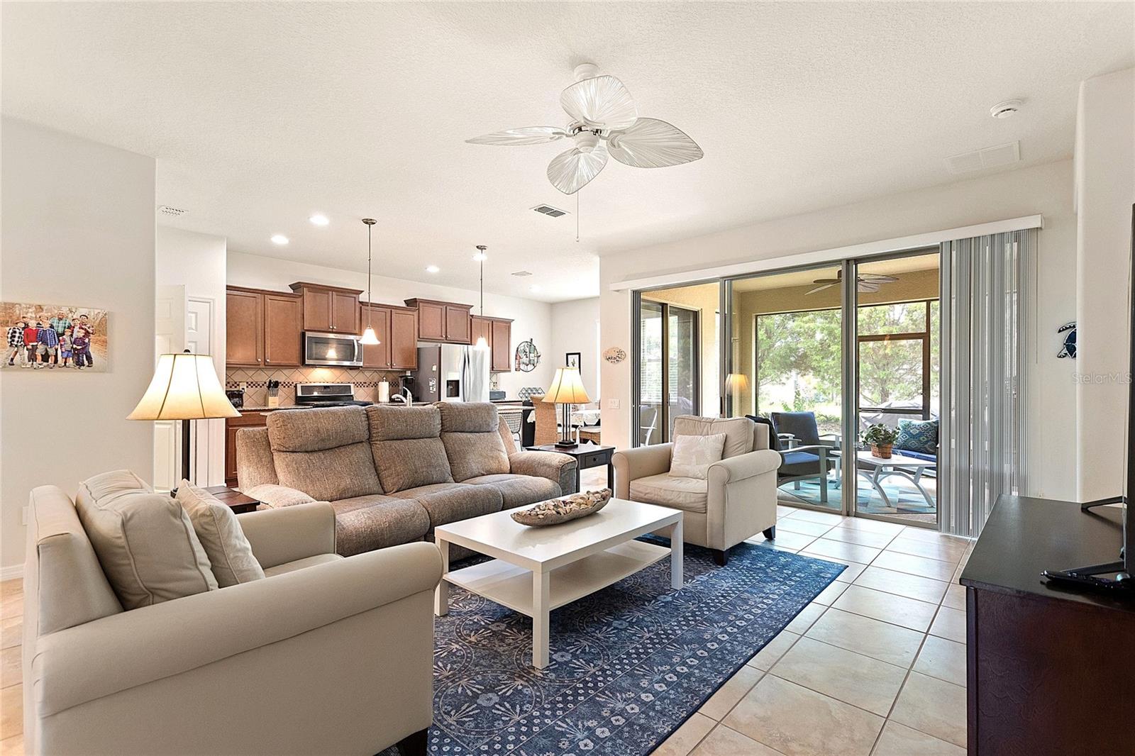 125 VALENCIA LN, DAVENPORT, FL, 33837
