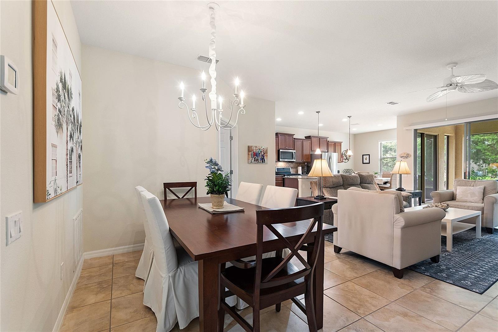 125 VALENCIA LN, DAVENPORT, FL, 33837