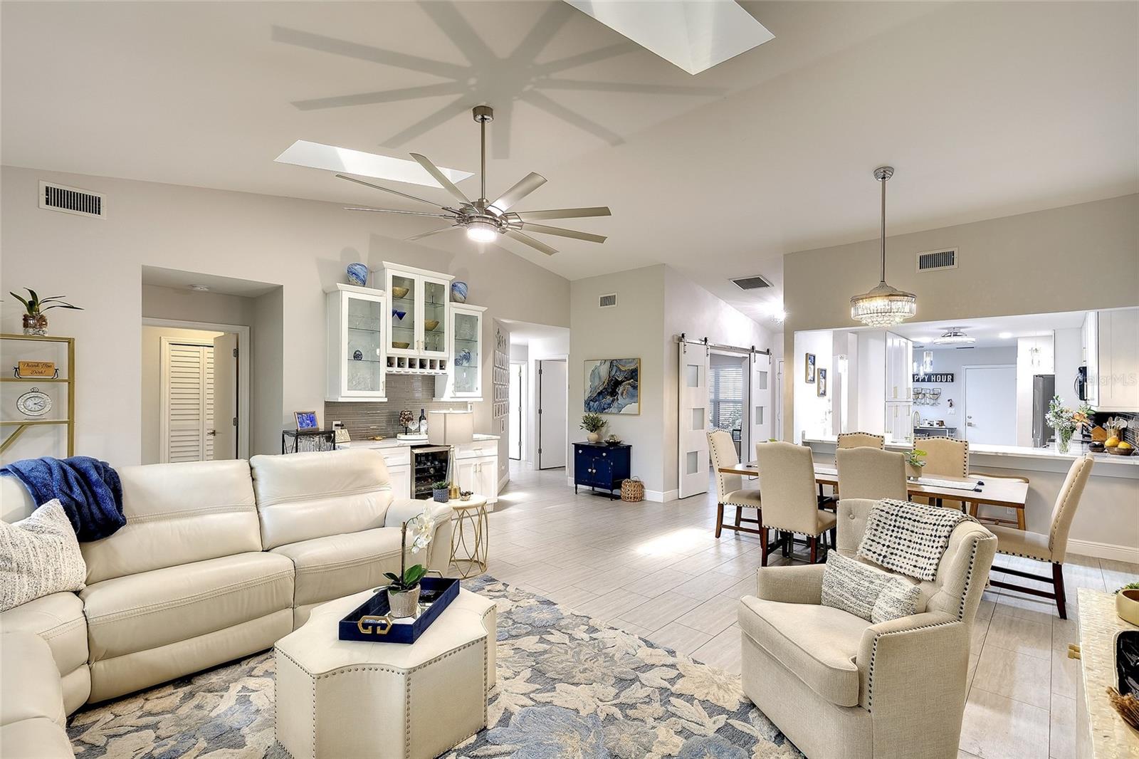 4034 WILSHIRE CIR E #154, SARASOTA, FL, 34238