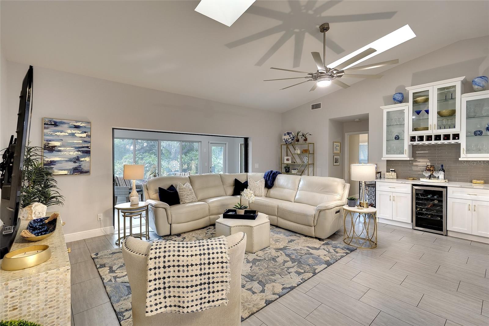 4034 WILSHIRE CIR E #154, SARASOTA, FL, 34238
