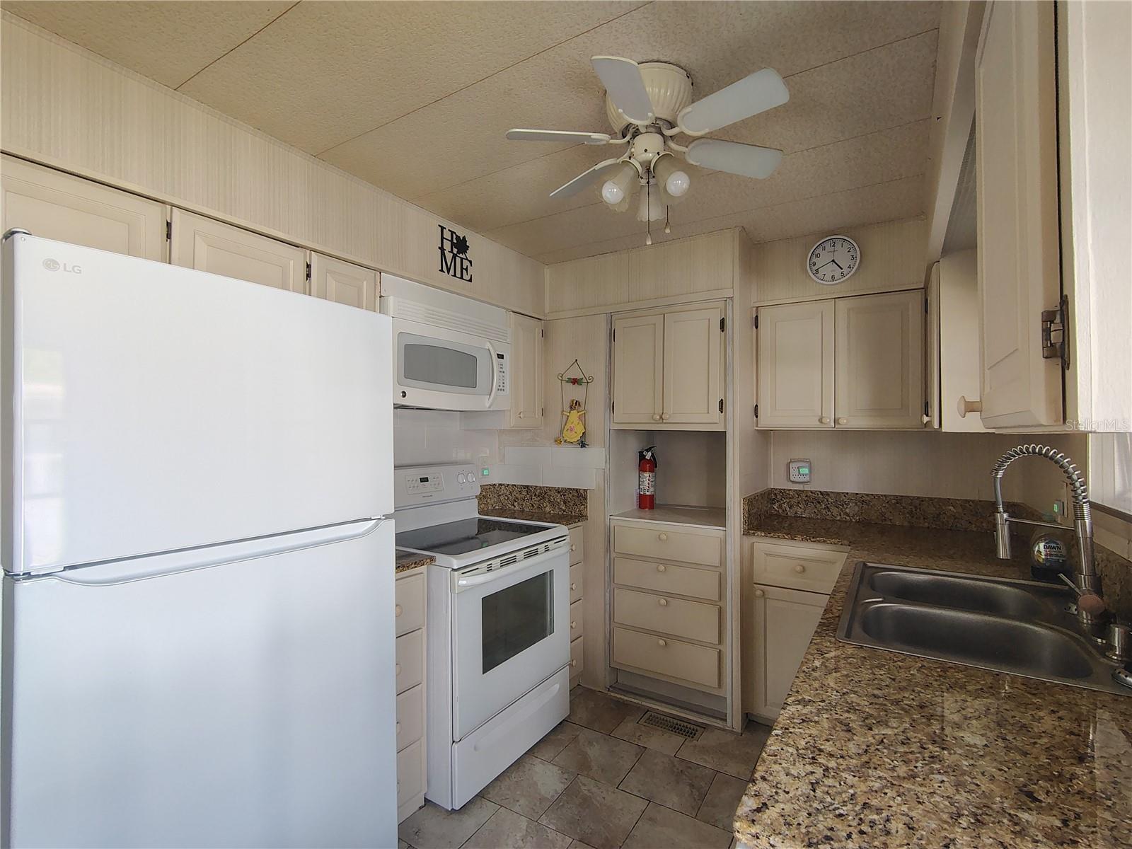 2602 HOUSTON PL, LEESBURG, FL, 34748