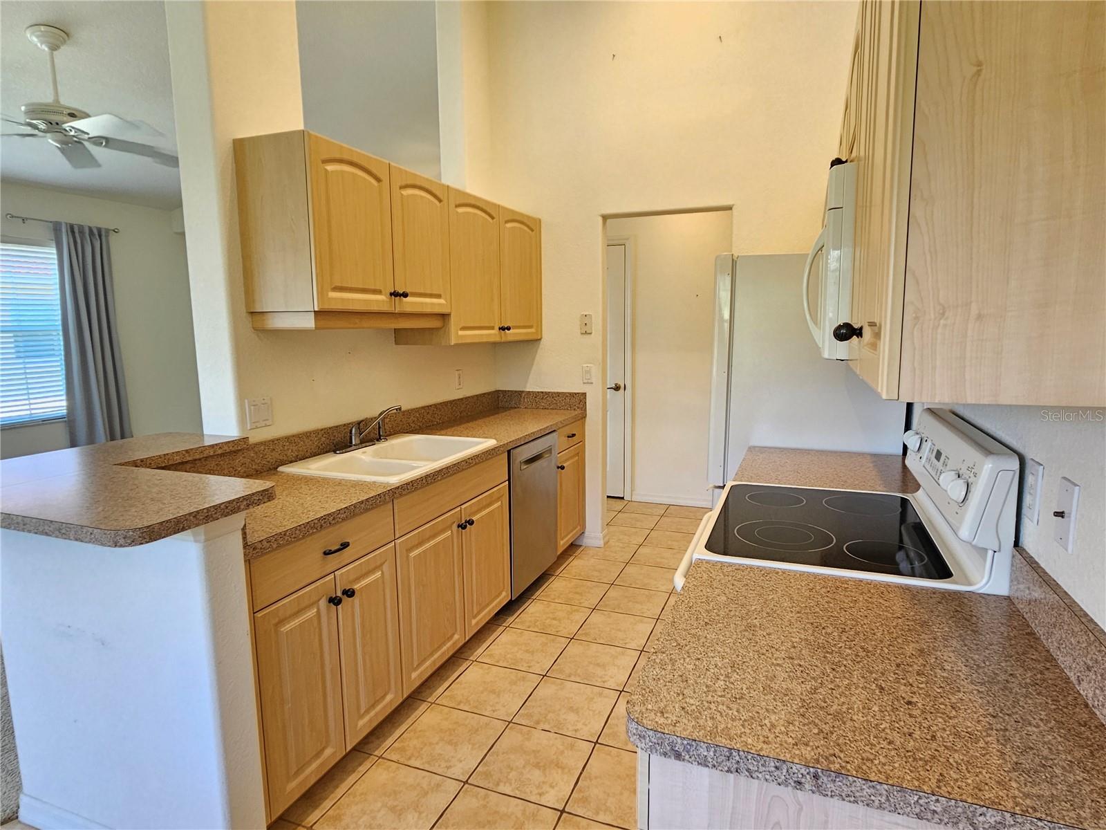 904 CASA DEL LAGO WAY #904, VENICE, FL, 34292