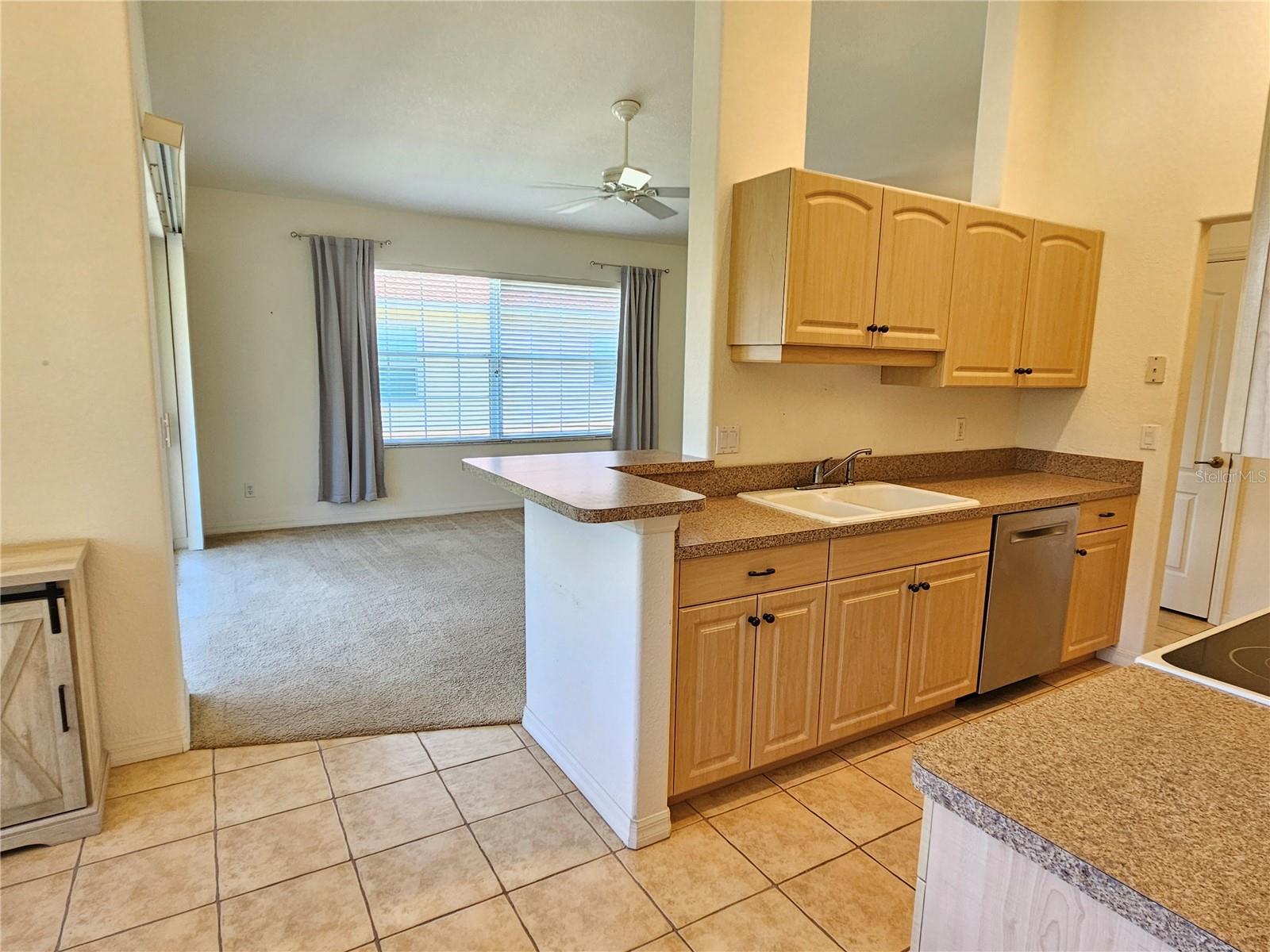 904 CASA DEL LAGO WAY #904, VENICE, FL, 34292