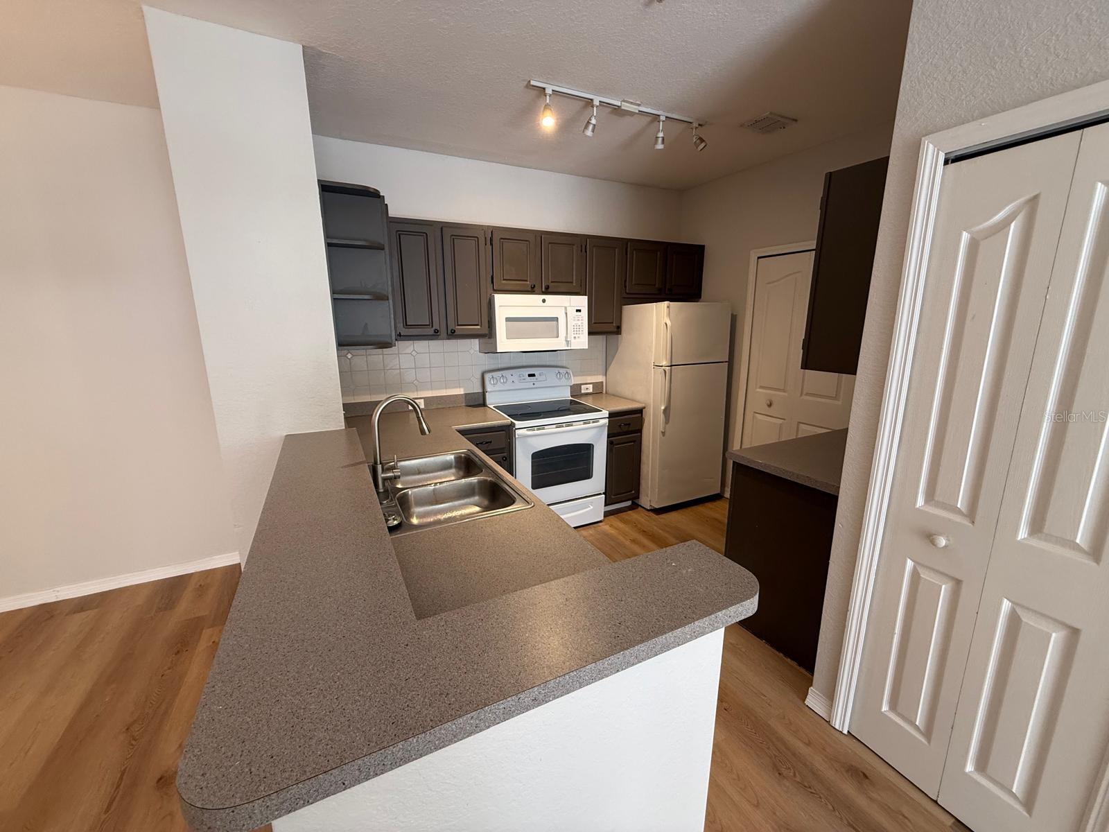 2537 MAITLAND CROSSING WAY #12-201, ORLANDO, FL, 32810