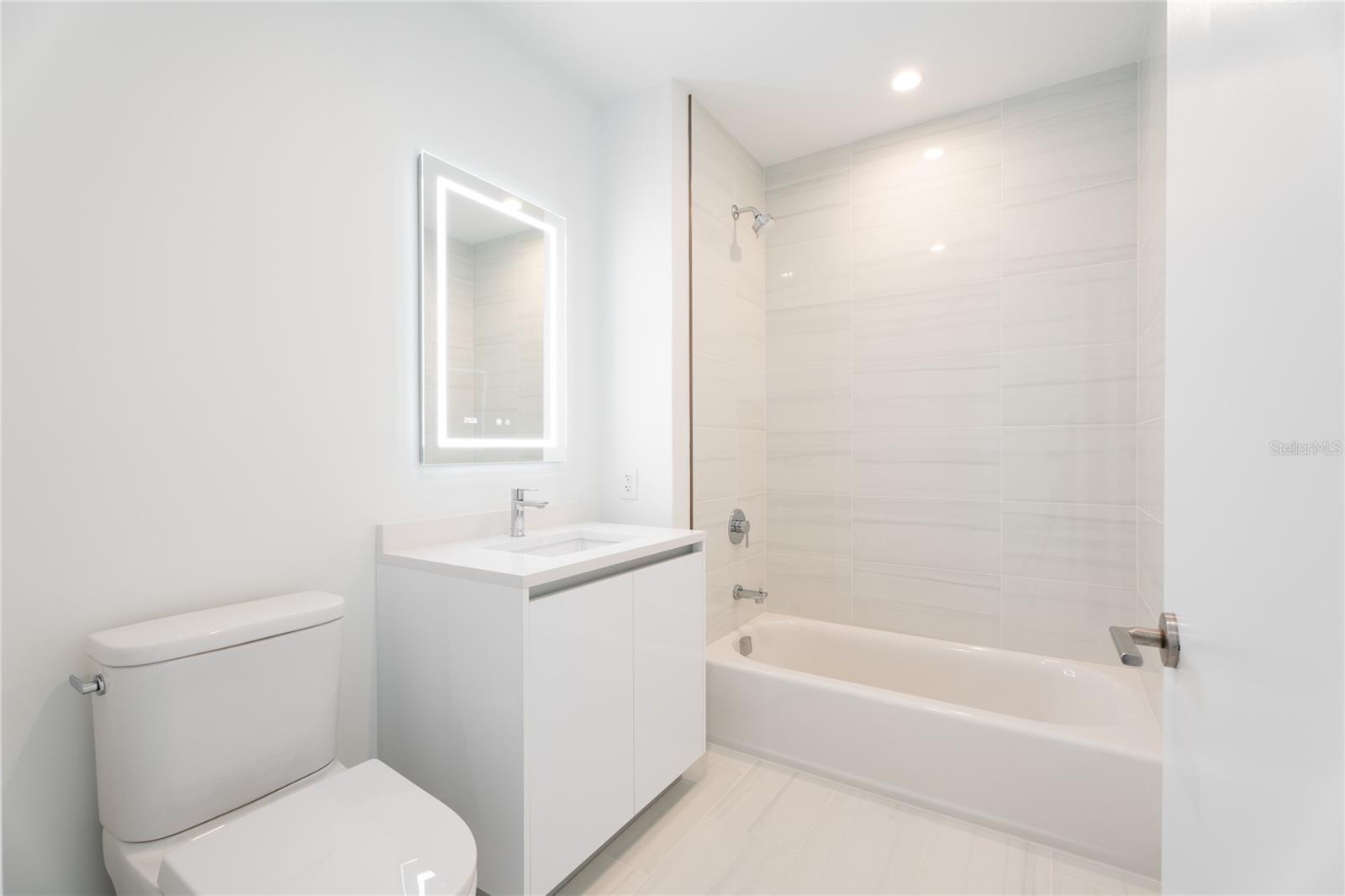 400 CENTRAL AVE #3107, ST PETERSBURG, FL, 33701