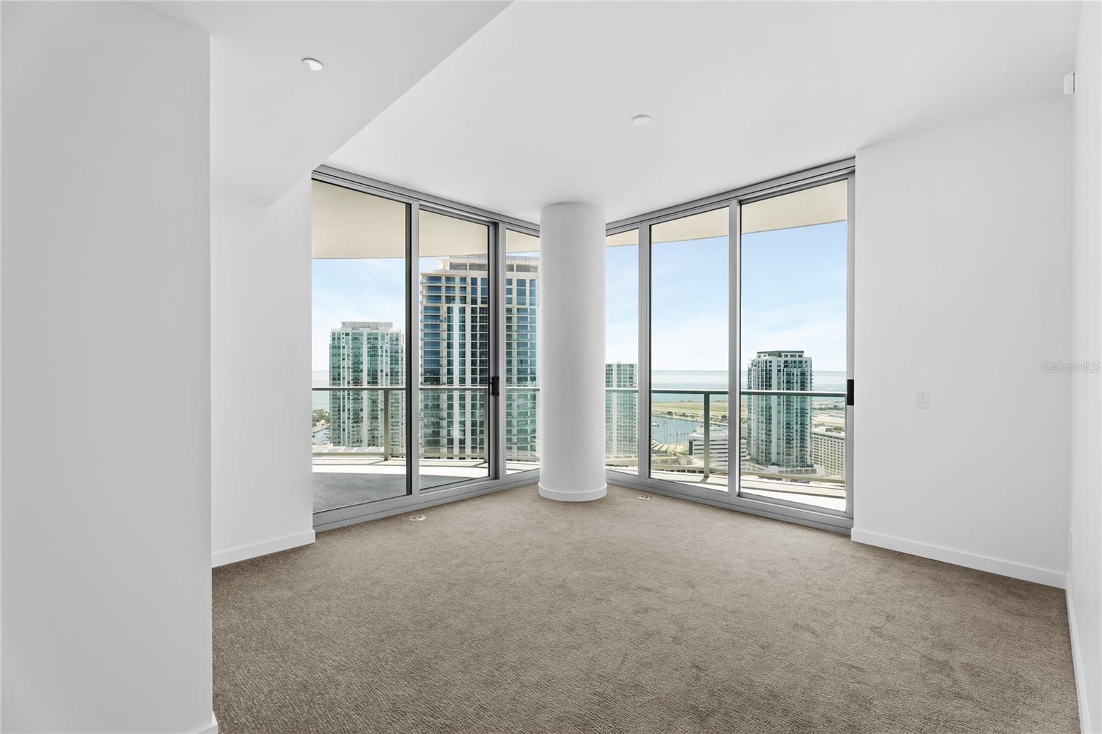 400 CENTRAL AVE #3107, ST PETERSBURG, FL, 33701