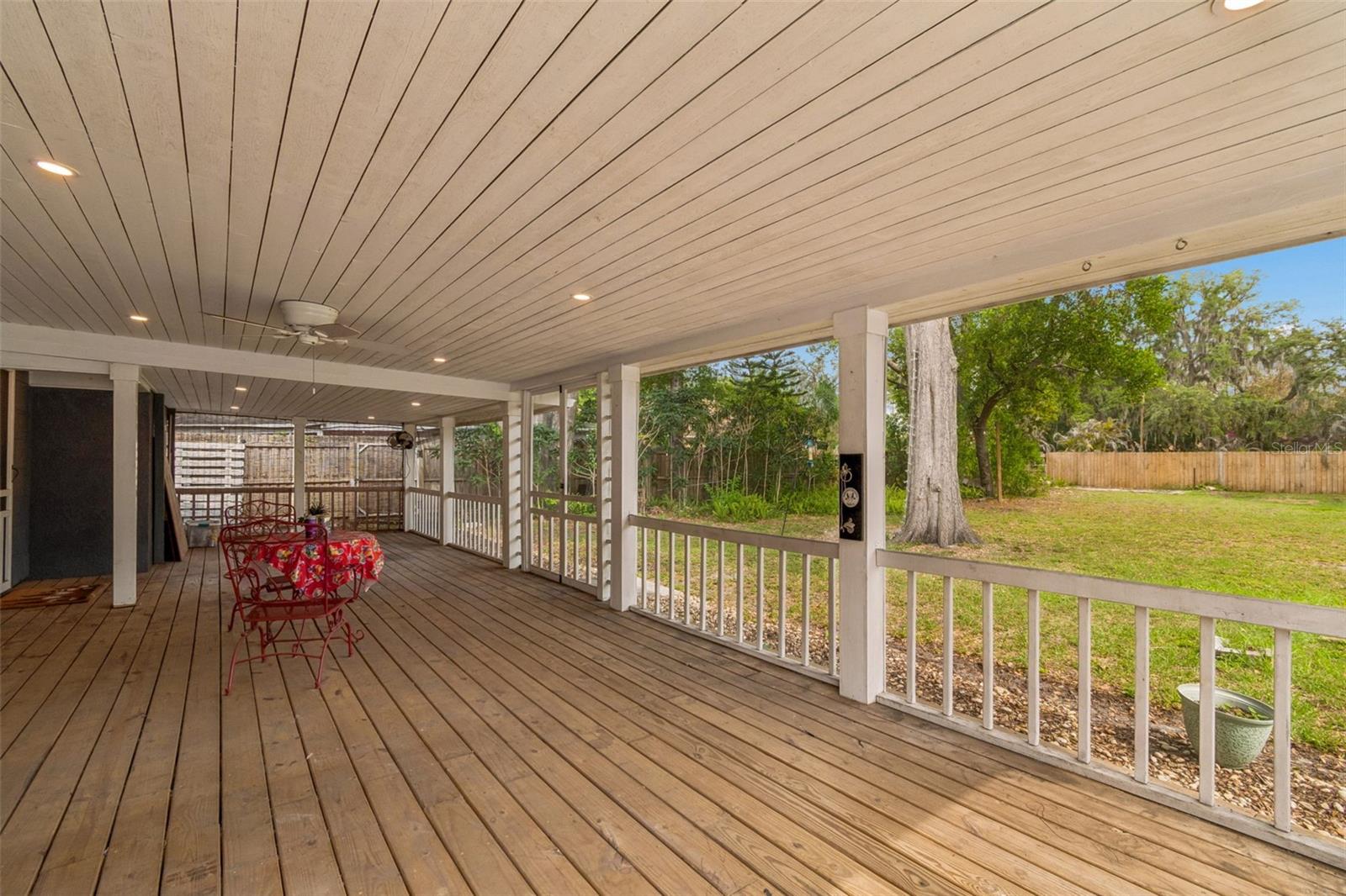 1304 E KNOLLWOOD ST, TAMPA, FL, 33604