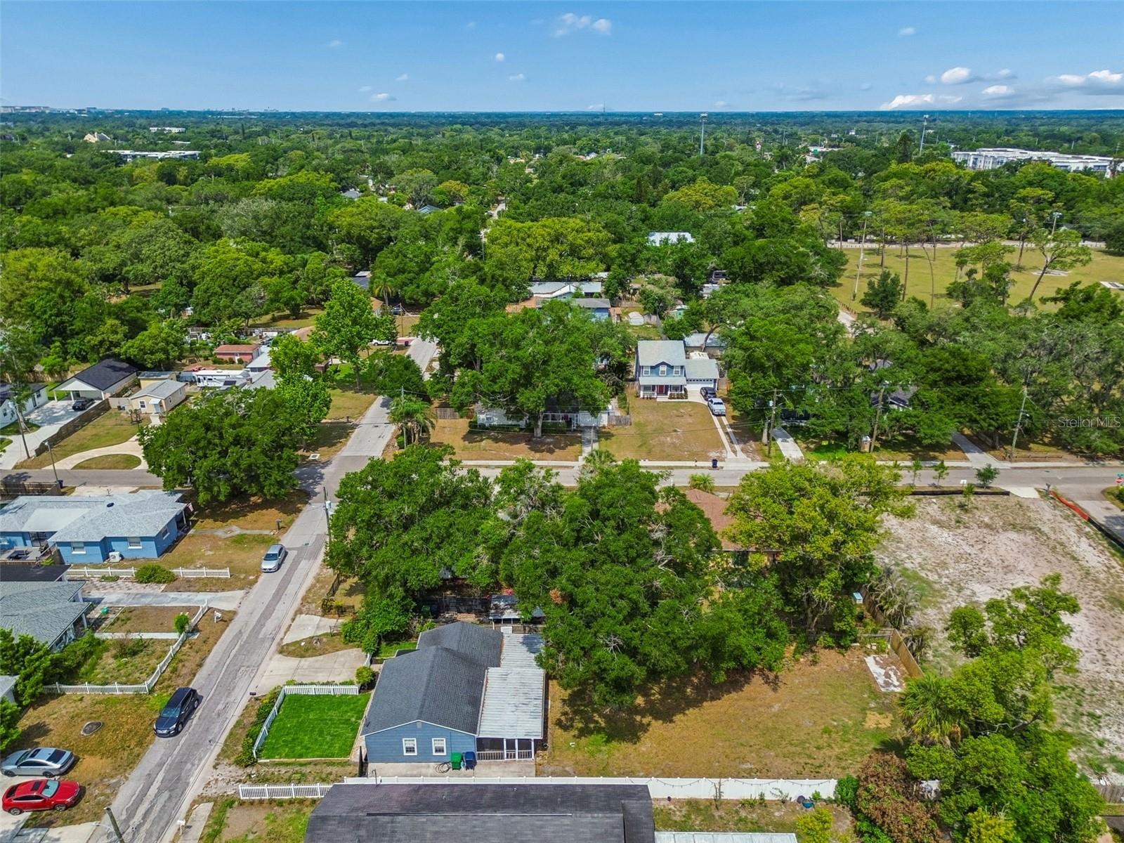 1304 E KNOLLWOOD ST, TAMPA, FL, 33604