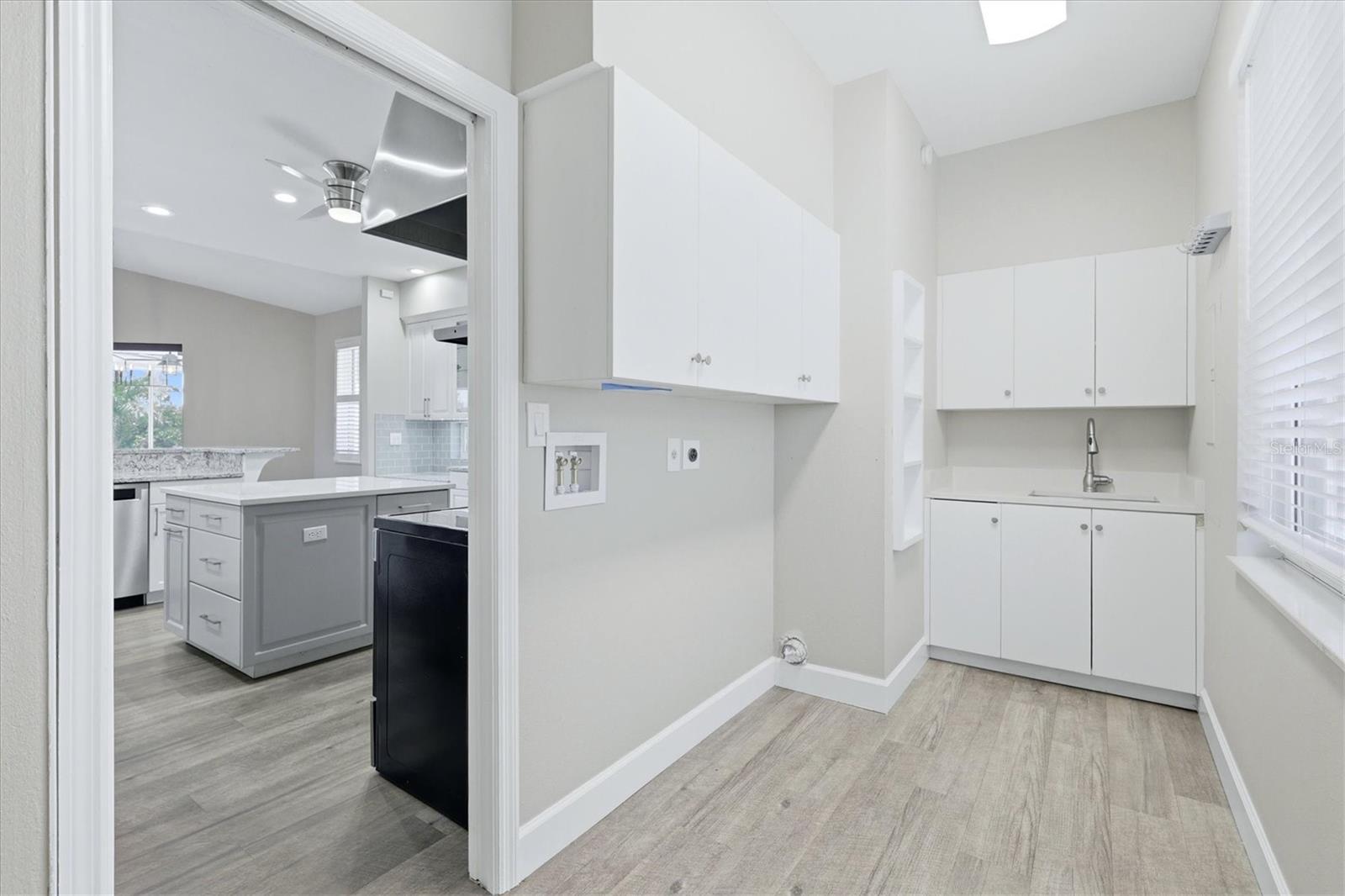 5544 DINAH LN, SARASOTA, FL, 34231