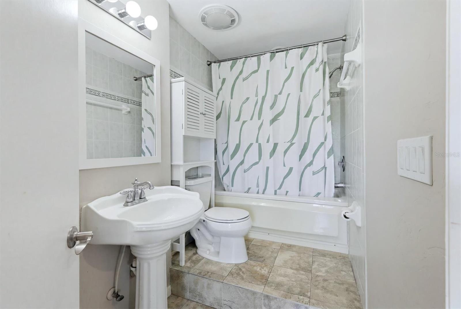 5544 DINAH LN, SARASOTA, FL, 34231