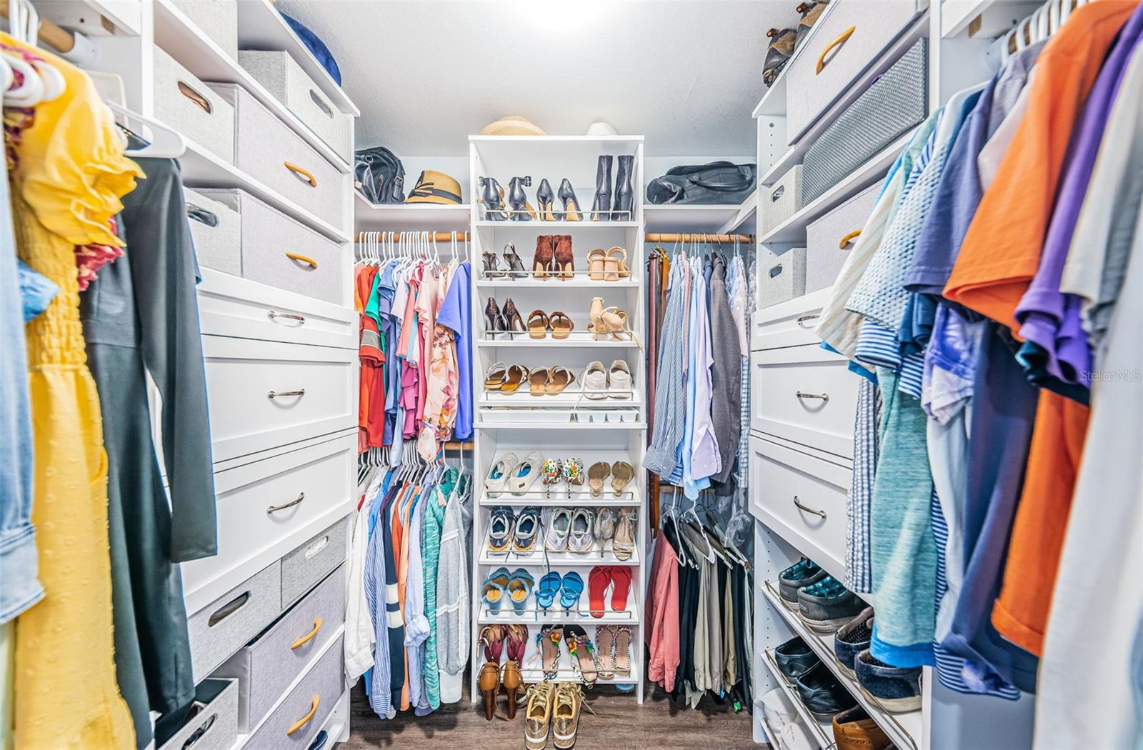7100 SUNSHINE SKYWAY LN S #203, ST PETERSBURG, FL, 33711