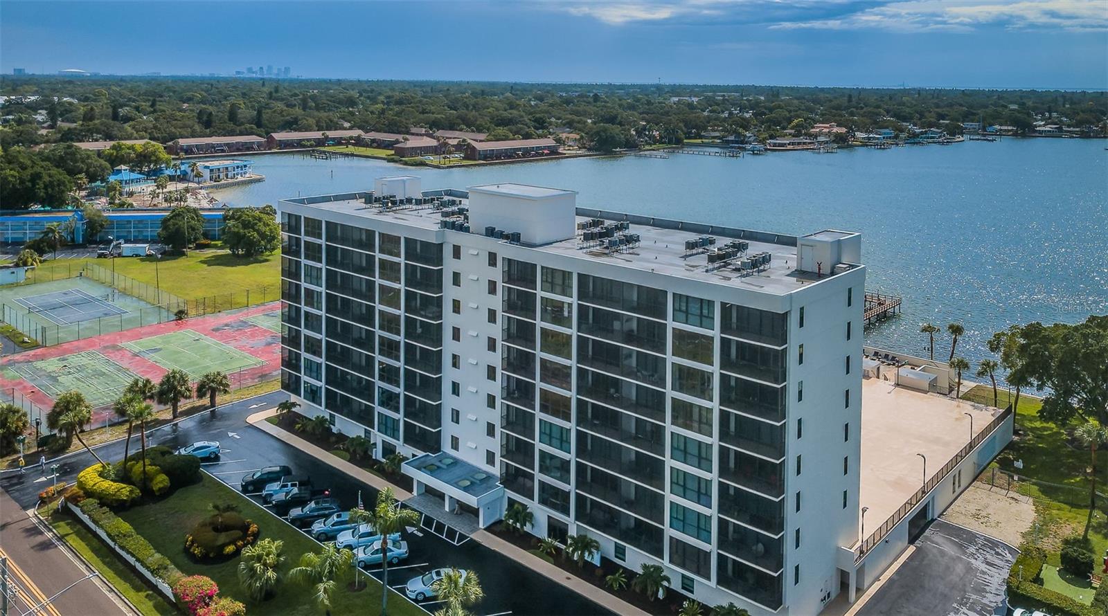 7100 SUNSHINE SKYWAY LN S #203, ST PETERSBURG, FL, 33711