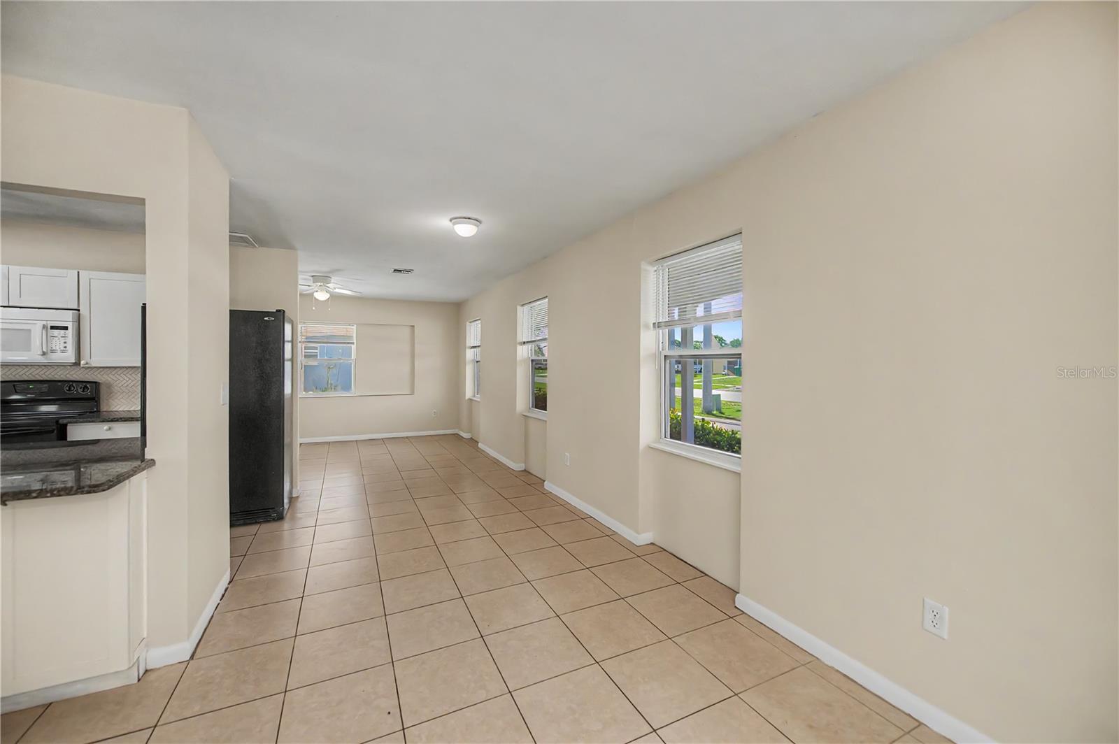 21450 OLEAN BLVD, PORT CHARLOTTE, FL, 33952