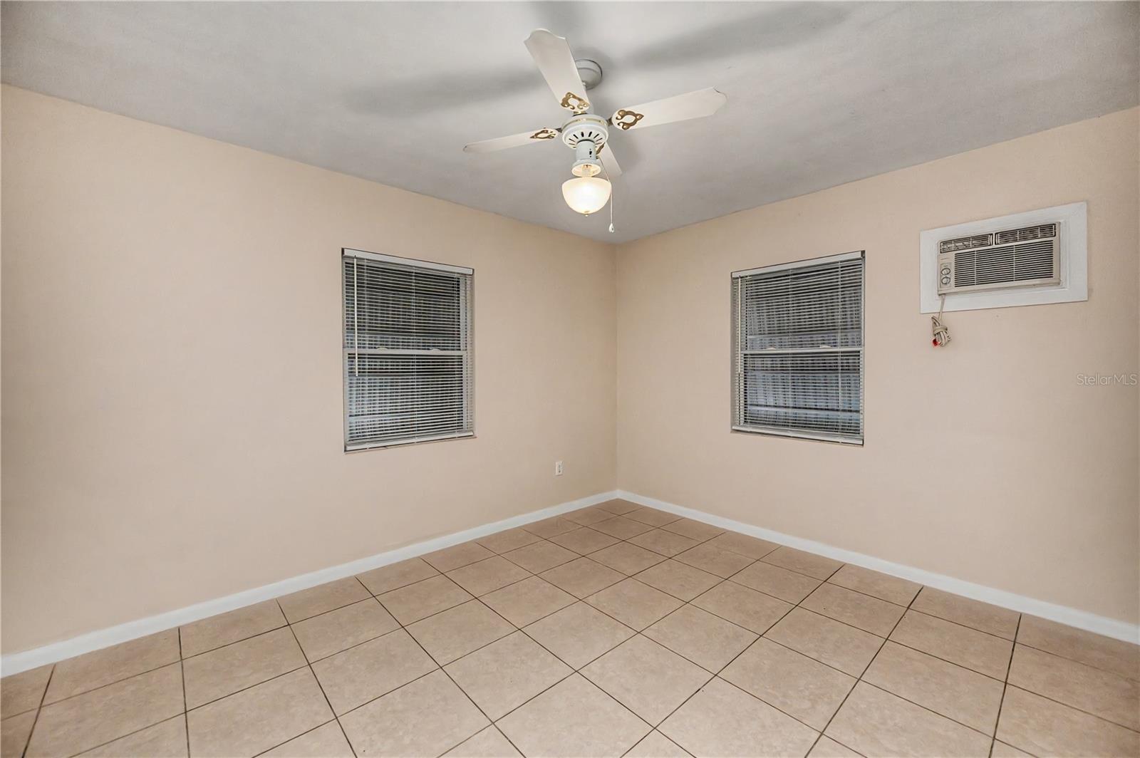 21450 OLEAN BLVD, PORT CHARLOTTE, FL, 33952