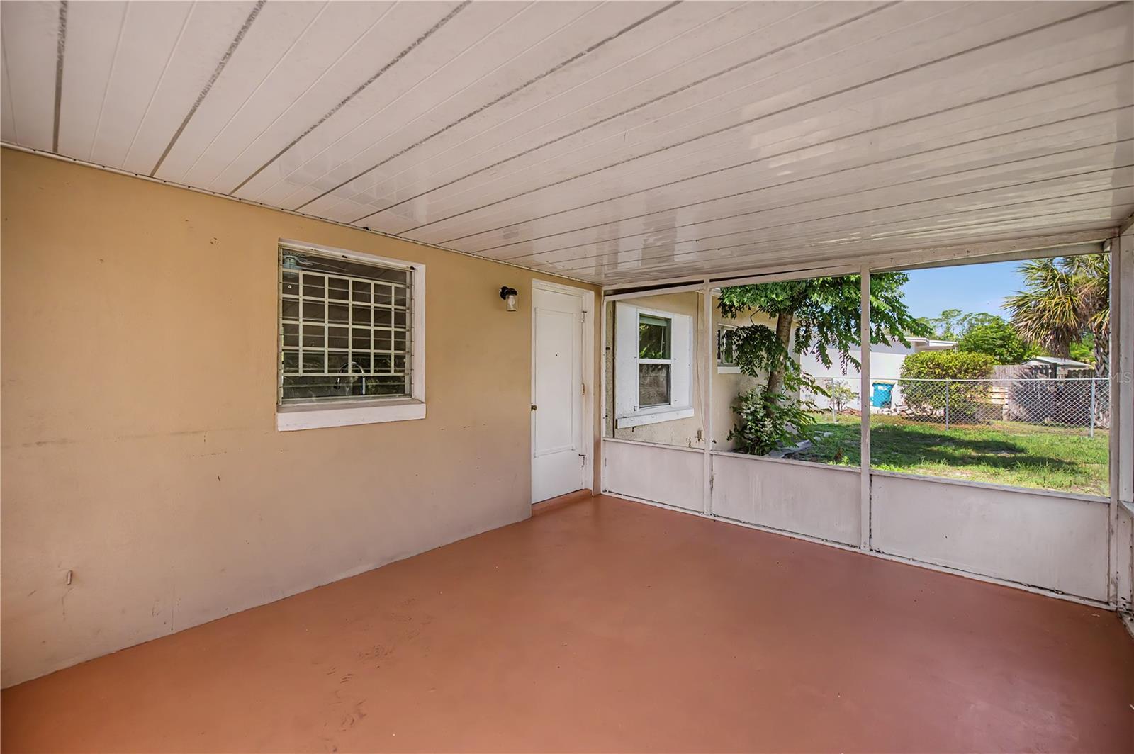 21450 OLEAN BLVD, PORT CHARLOTTE, FL, 33952