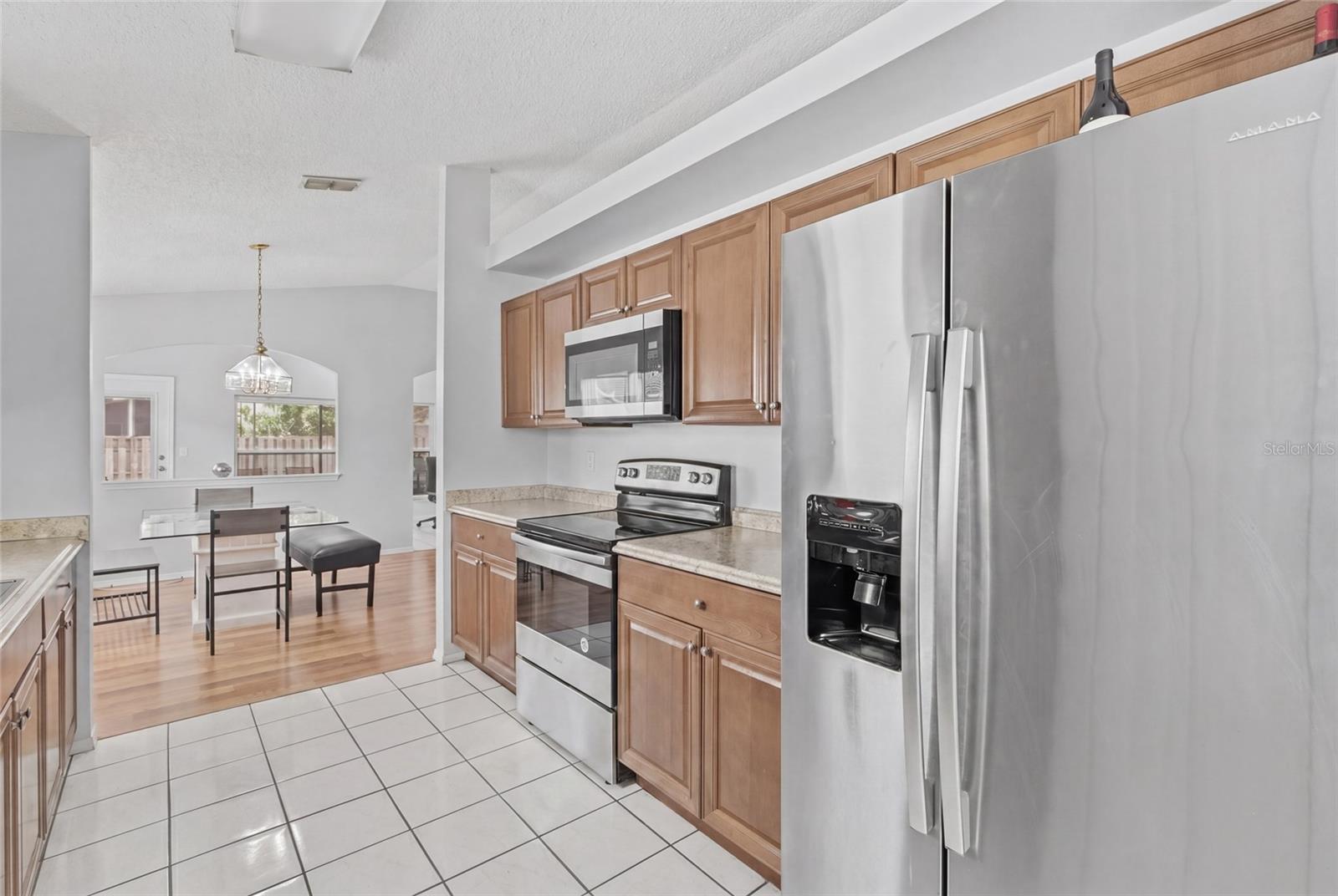 6808 YARDLEY OAKS CT, TAMPA, FL, 33625