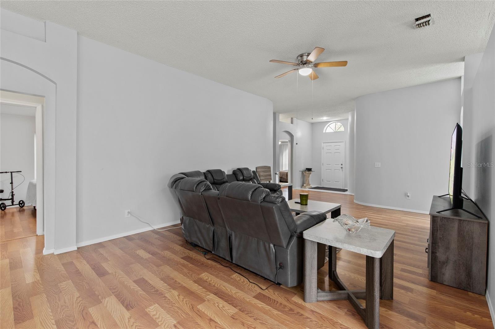 6808 YARDLEY OAKS CT, TAMPA, FL, 33625
