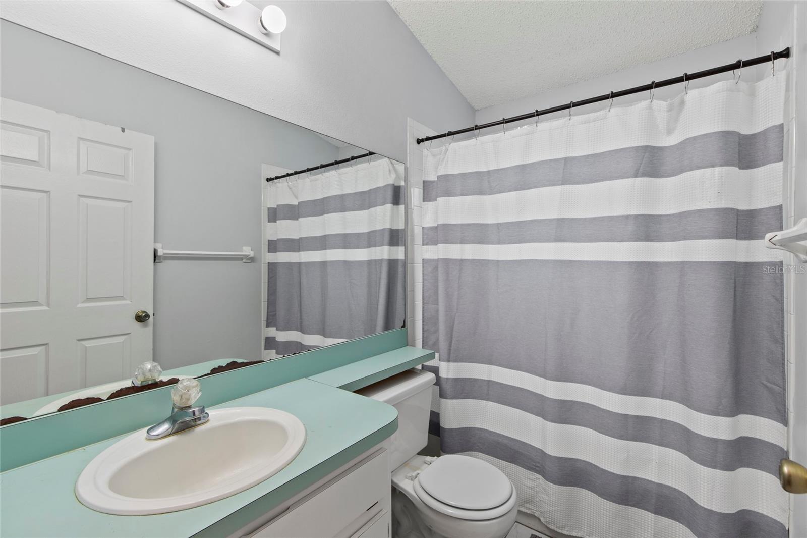 6808 YARDLEY OAKS CT, TAMPA, FL, 33625