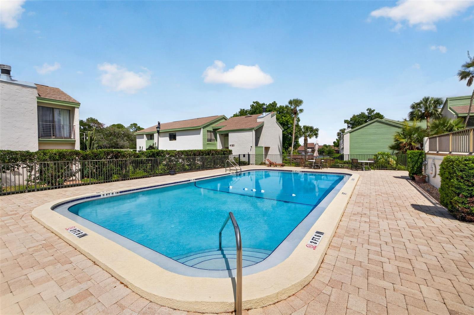 13405 PINE LAKE WAY #203, TAMPA, FL, 33618