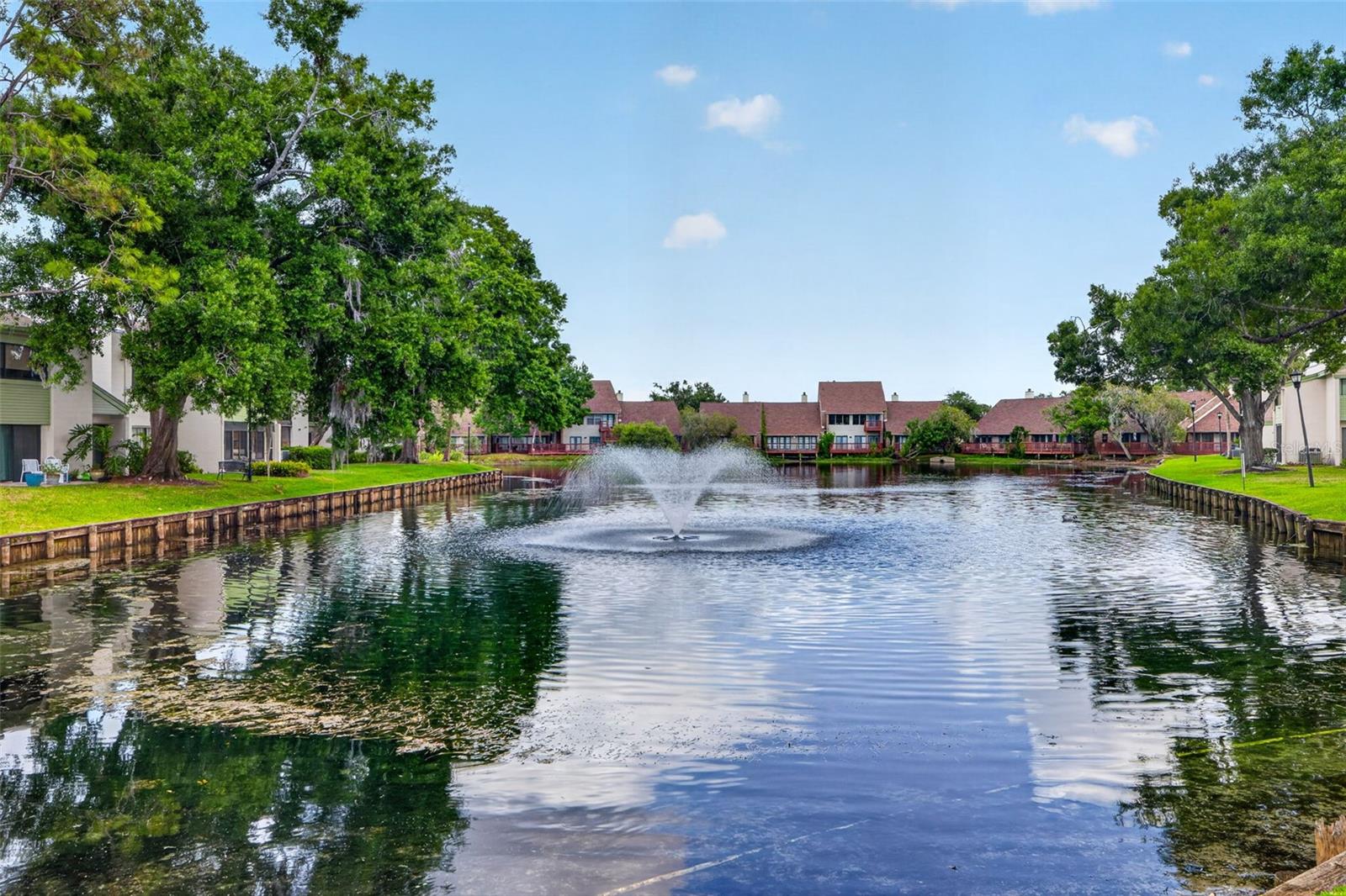 13405 PINE LAKE WAY #203, TAMPA, FL, 33618