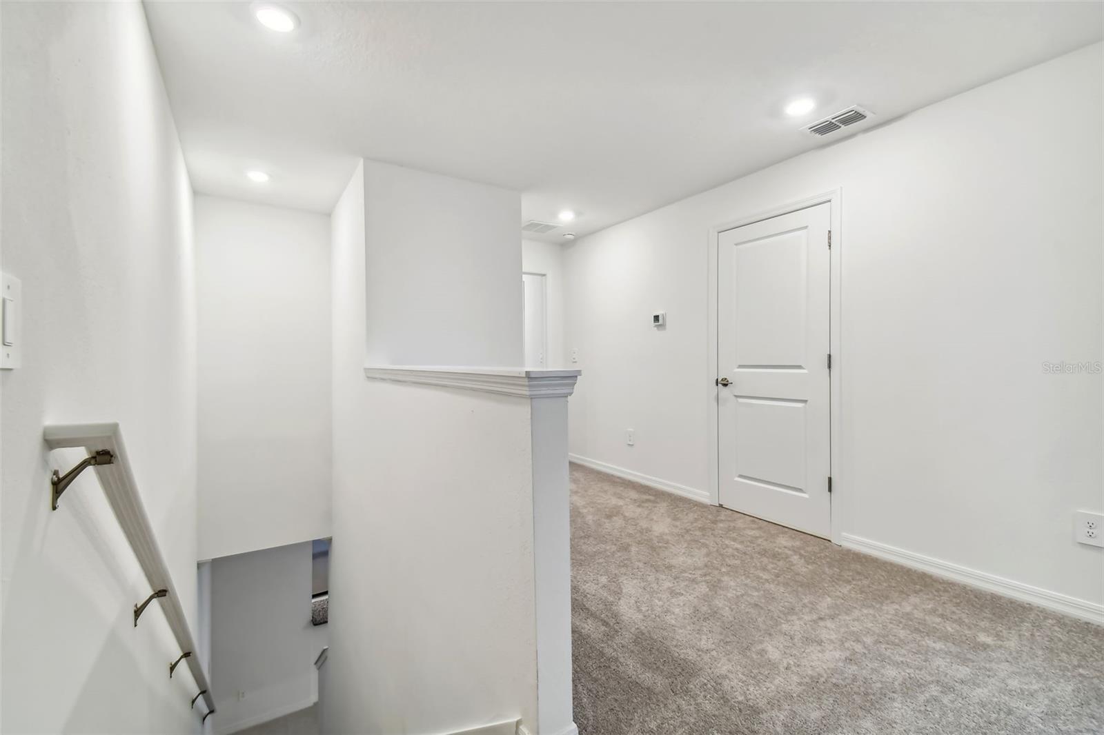 36406 WELL HILL WAY, ZEPHYRHILLS, FL, 33541