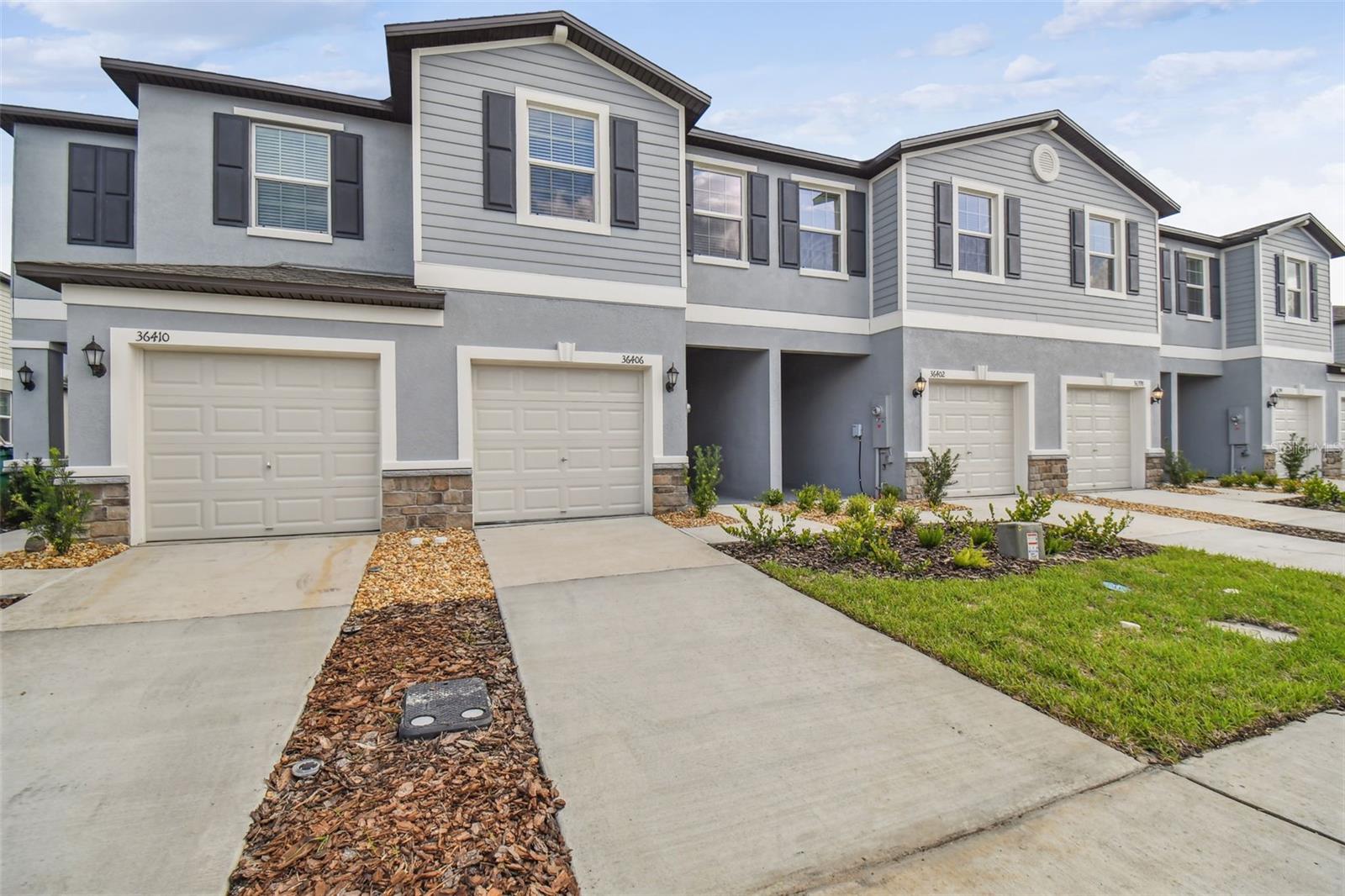 36406 WELL HILL WAY, ZEPHYRHILLS, FL, 33541