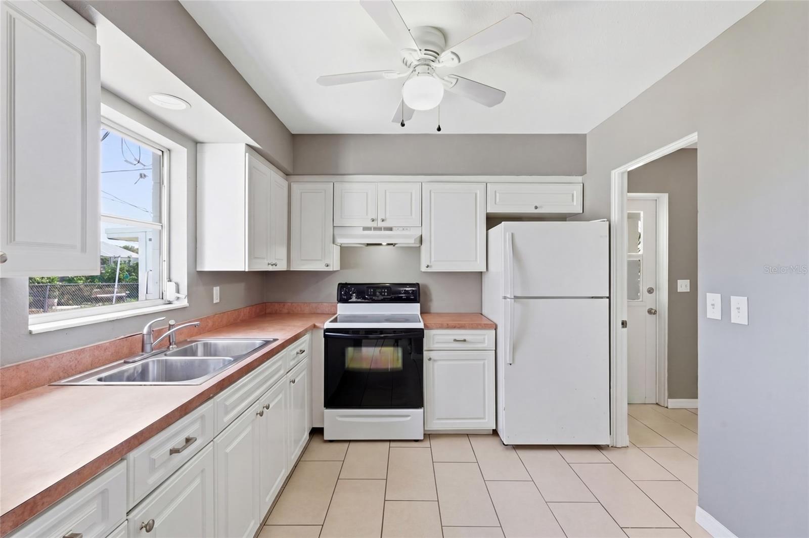 363 GLEN OAK RD, VENICE, FL, 34293
