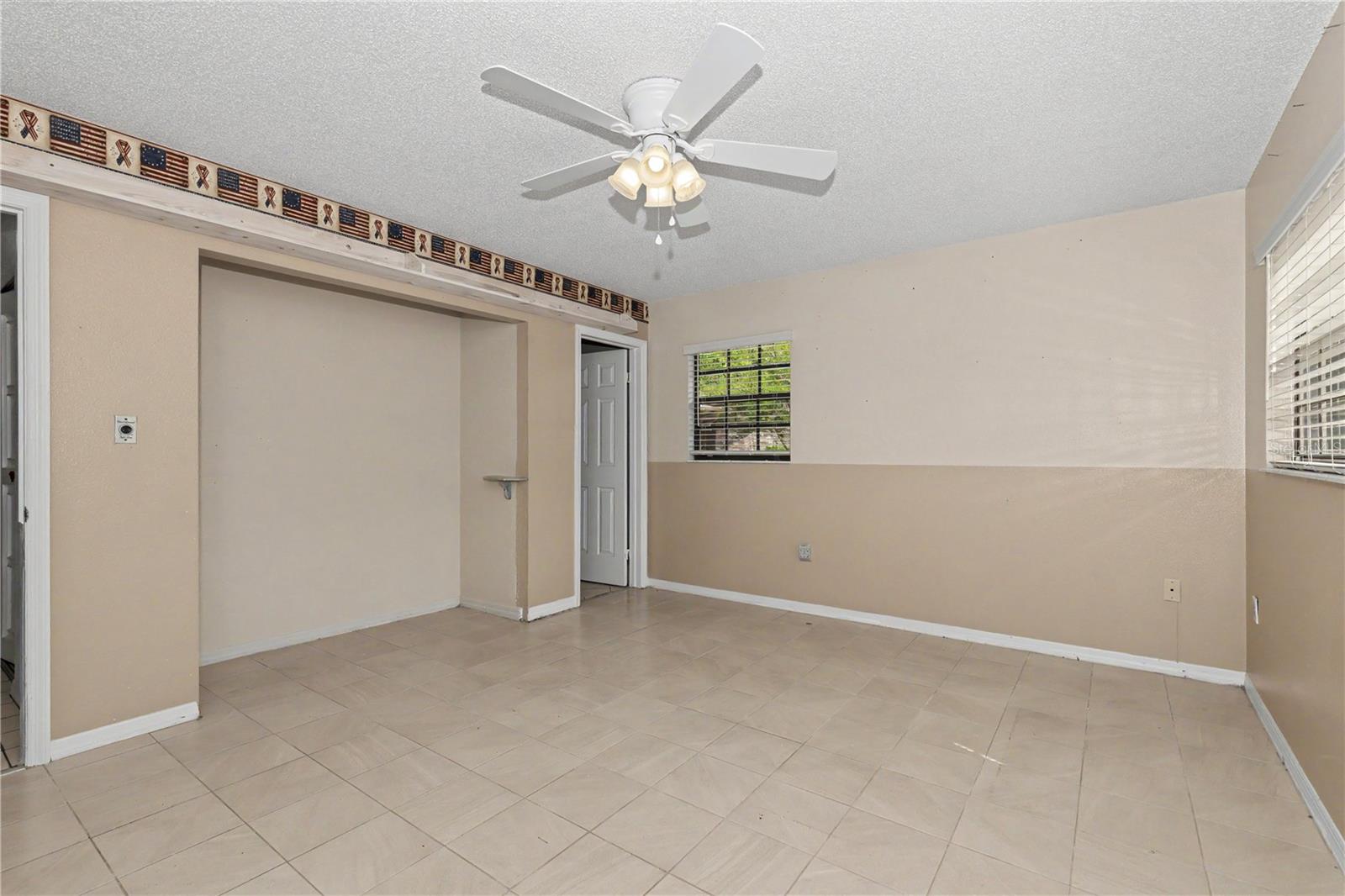 536 NE 40TH AVE, OCALA, FL, 34470